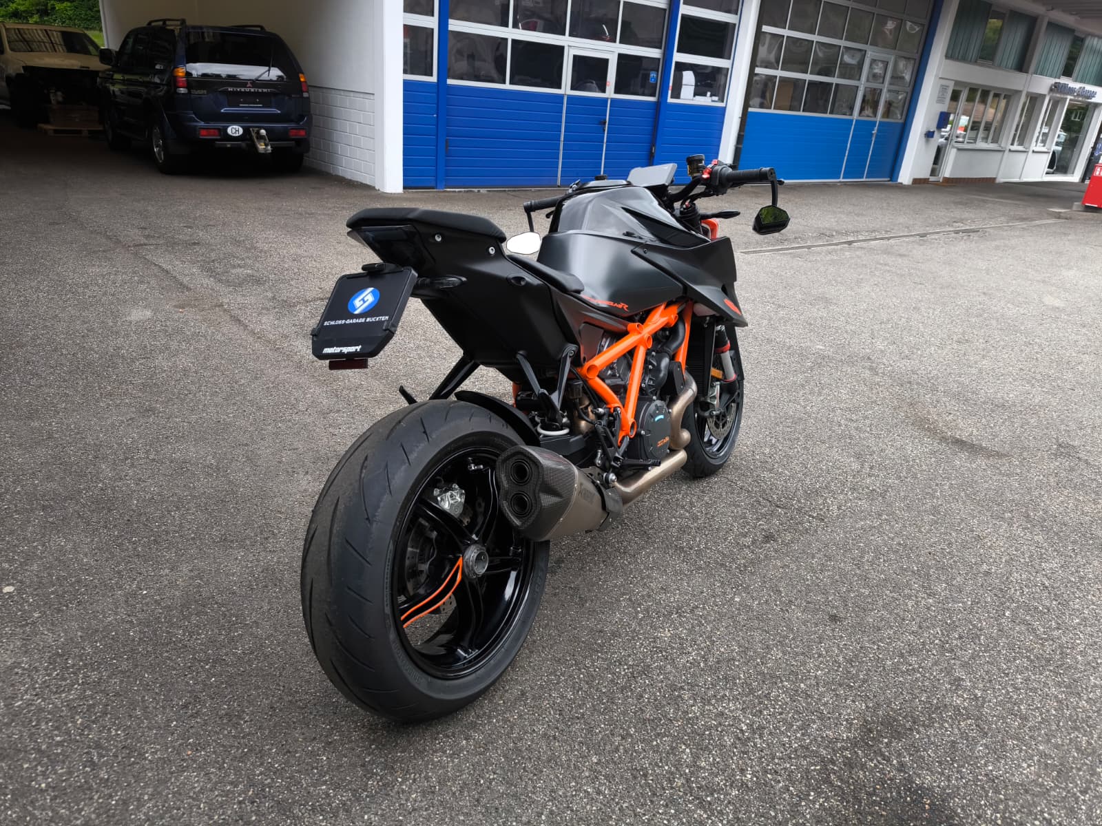 KTM 1290 Super Duke R-image-8
