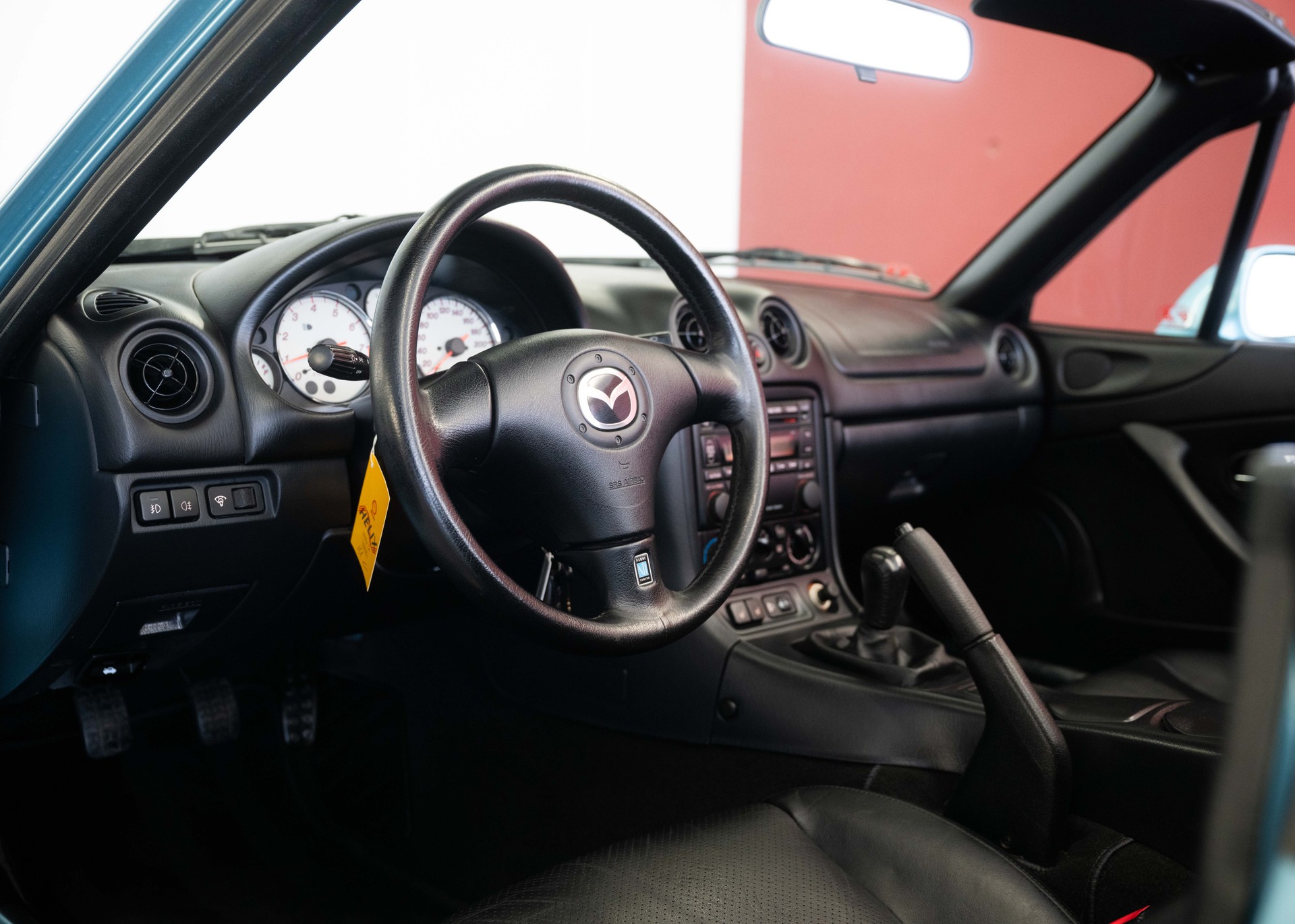 MAZDA MX-5 1.8i-16 Sport Youngster (1st hand, beautiful condition, full service history, 100% original) - RESERVED !-image-18