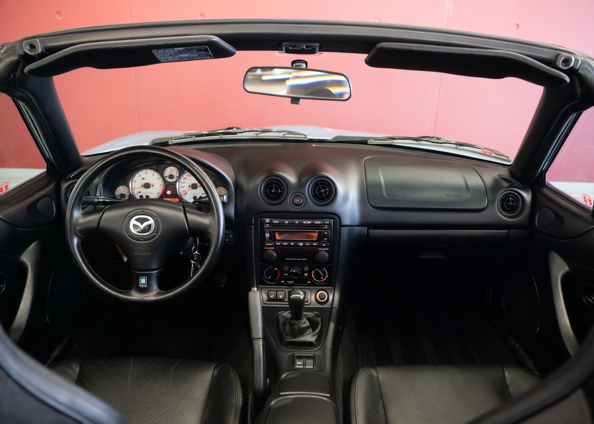 MAZDA MX-5 1.8i-16 Sport Youngster (1st hand, beautiful condition, full service history, 100% original) - RESERVED !-image-17