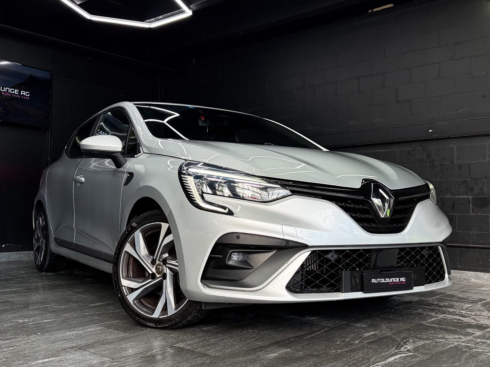 RENAULT Clio 1.3 R.S. Line EDC