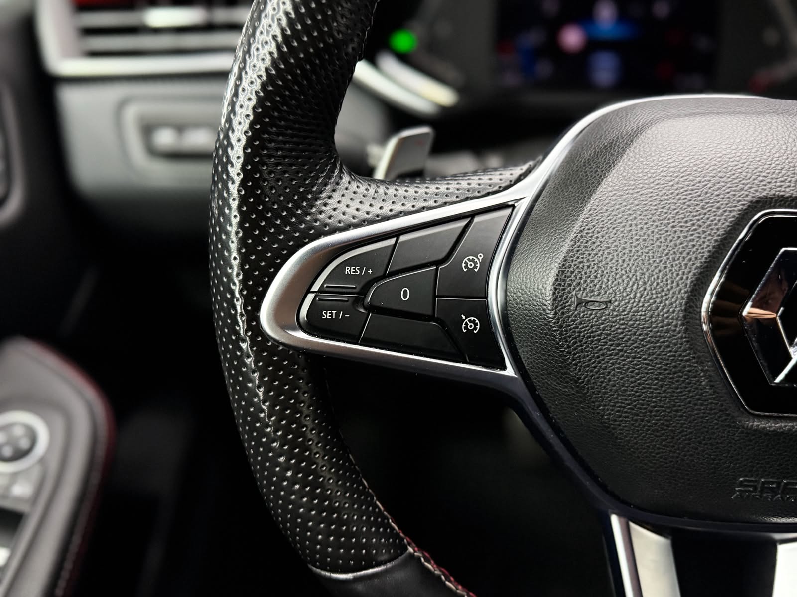 RENAULT Clio 1.3 R.S. Line EDC-image-12