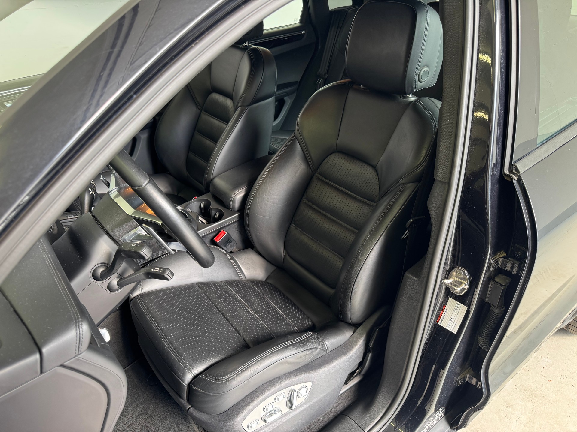 PORSCHE Macan S PDK ## TECHART Scarico sportivo-image-7