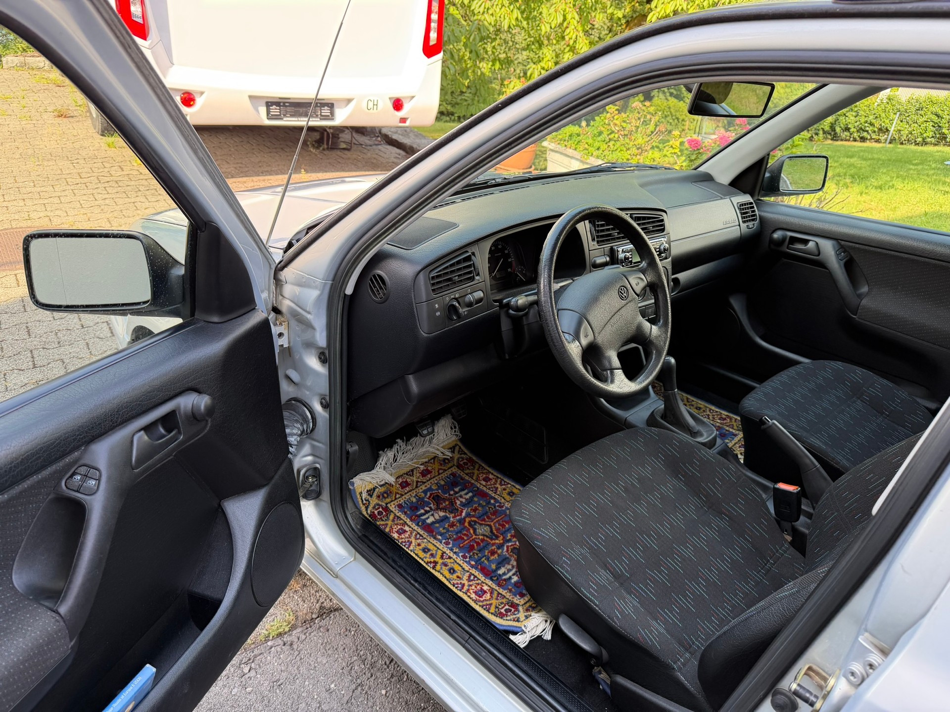 VW Golf Variant 2000 Swiss-Line syncro-image-4