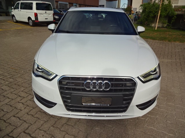AUDI A3 Sportback 1.8 TFSI Ambition quattro S-tronic-image-7