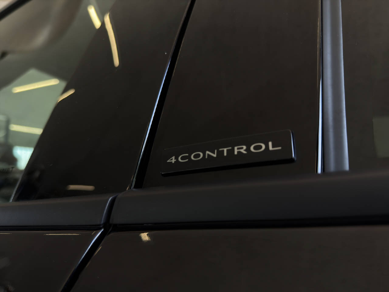 RENAULT Rafale 1.2 E-Tech Plug-in Atelier Alpine-image-12
