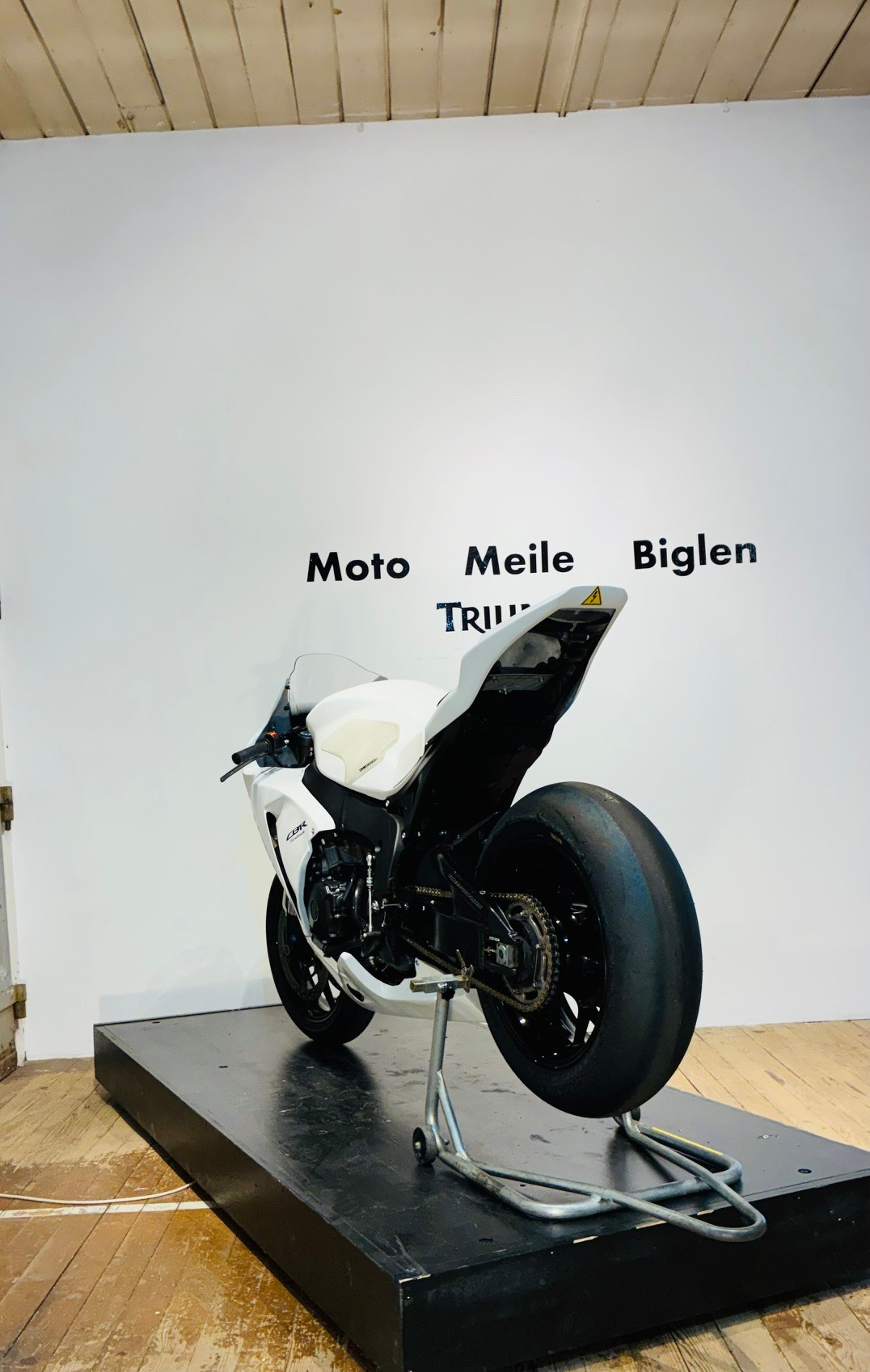 HONDA CBR 1000 RA ABS-image-6