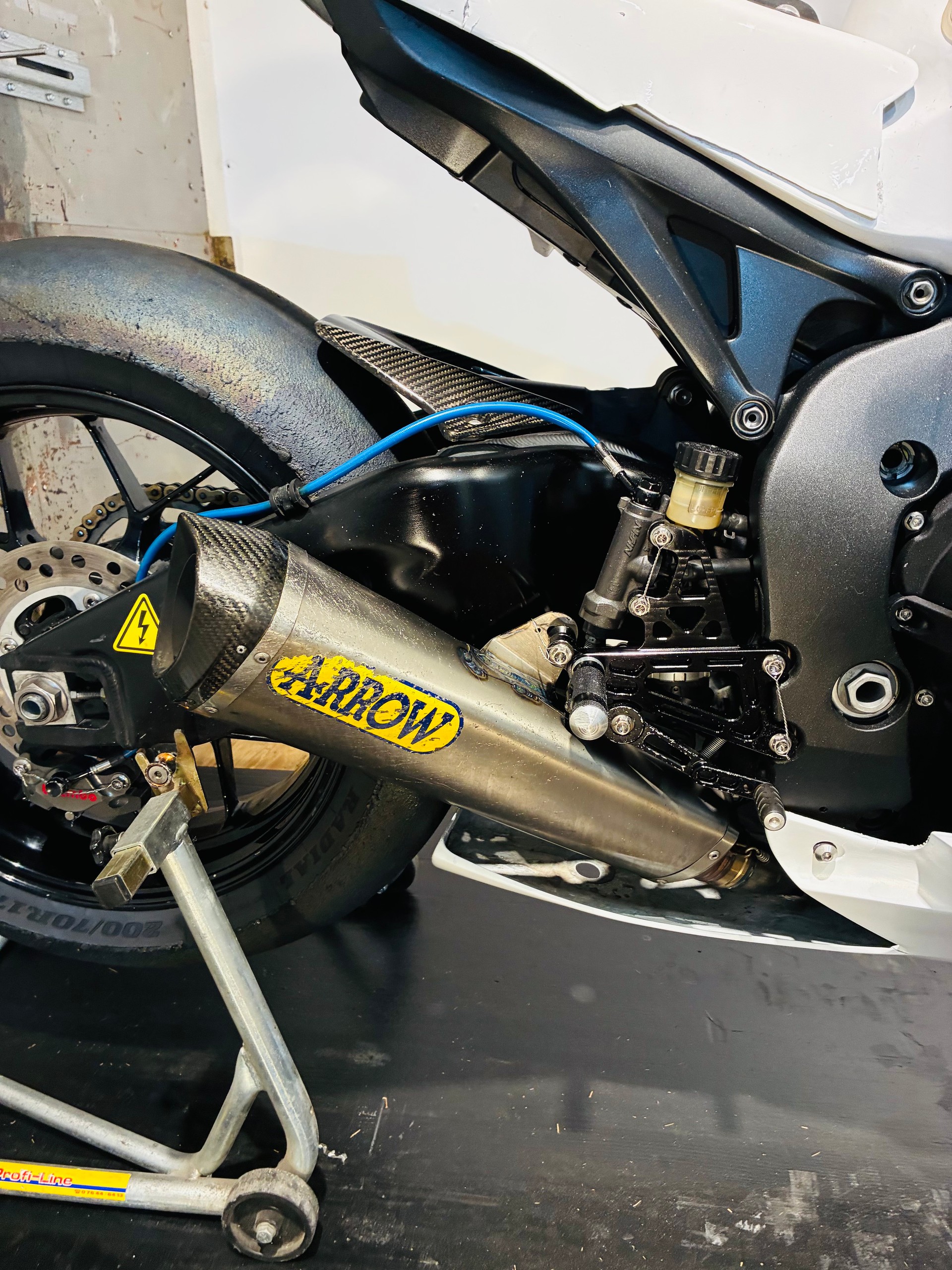 HONDA CBR 1000 RA ABS-image-11