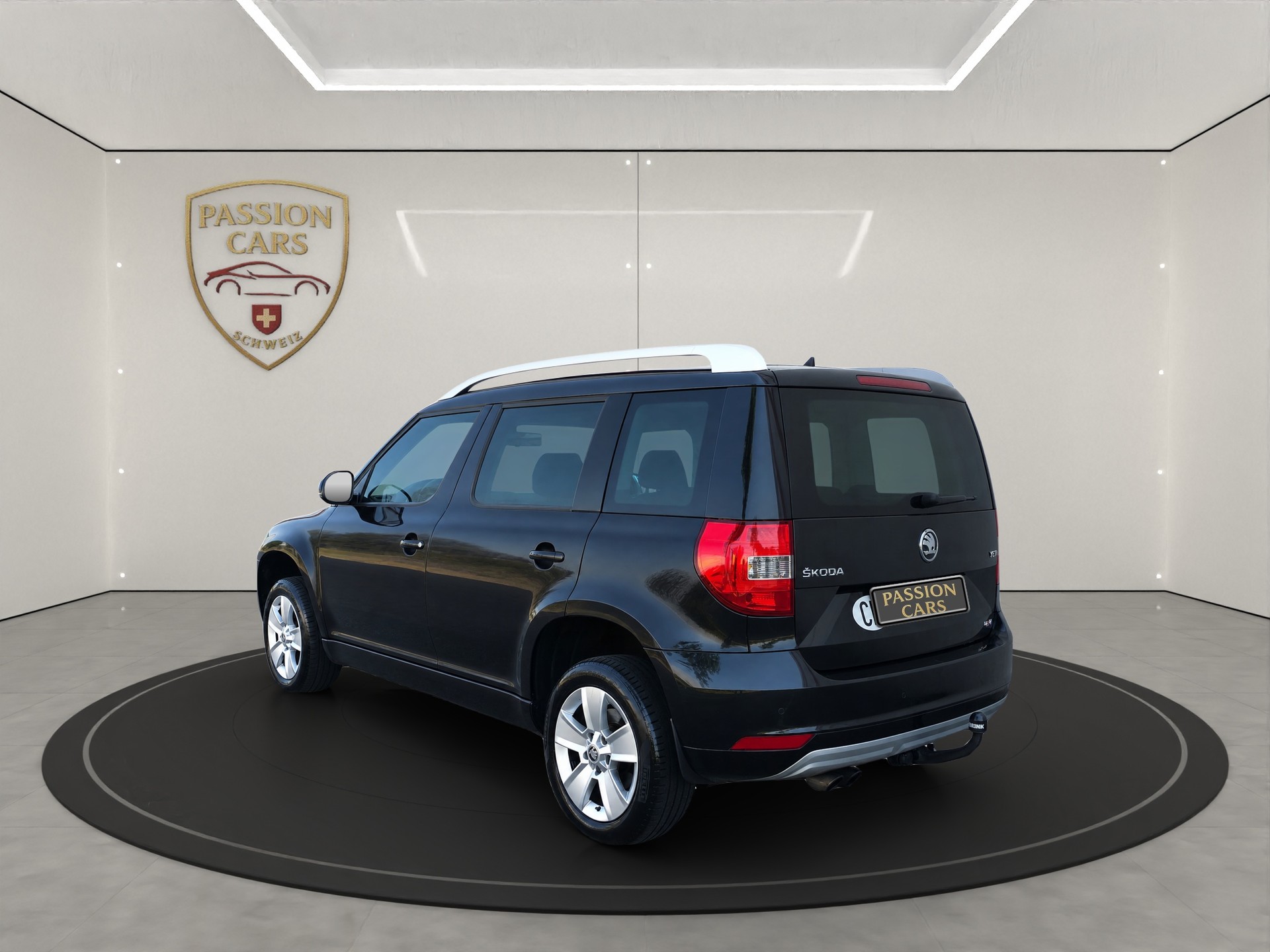SKODA Yeti 1.8 TSI Active 4x4 DSG-showroom-element-2