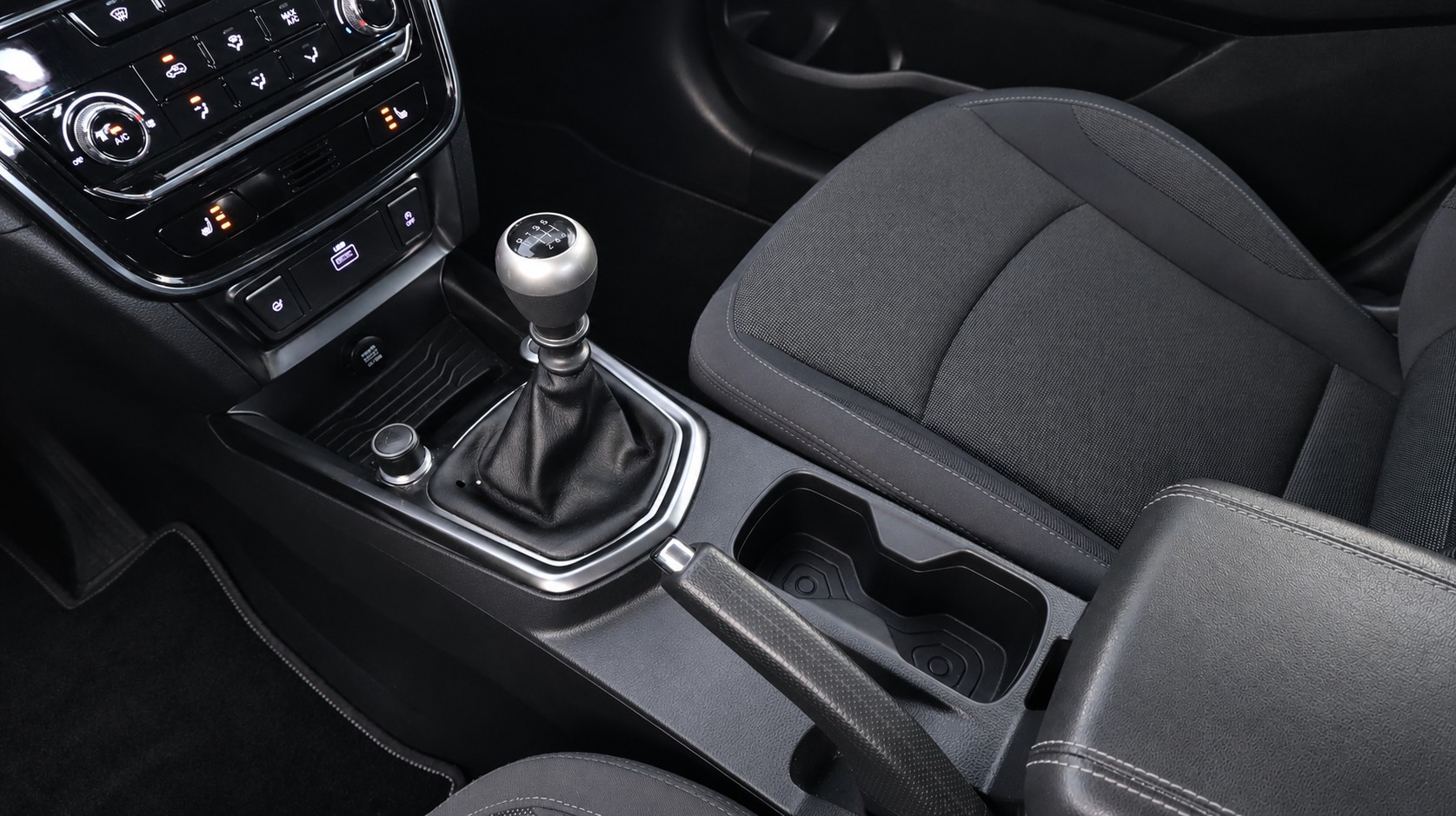 KGM-SsangYong Tivoli 1.2 T GDI Crystal 2WD-image-12