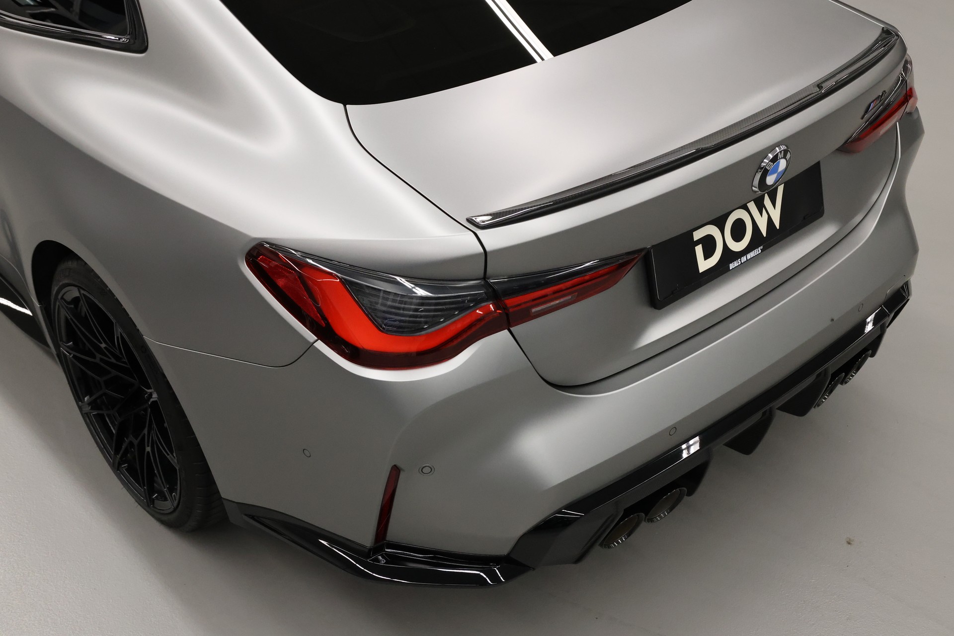 BMW M4 Competition xDrive Coupé-image-11
