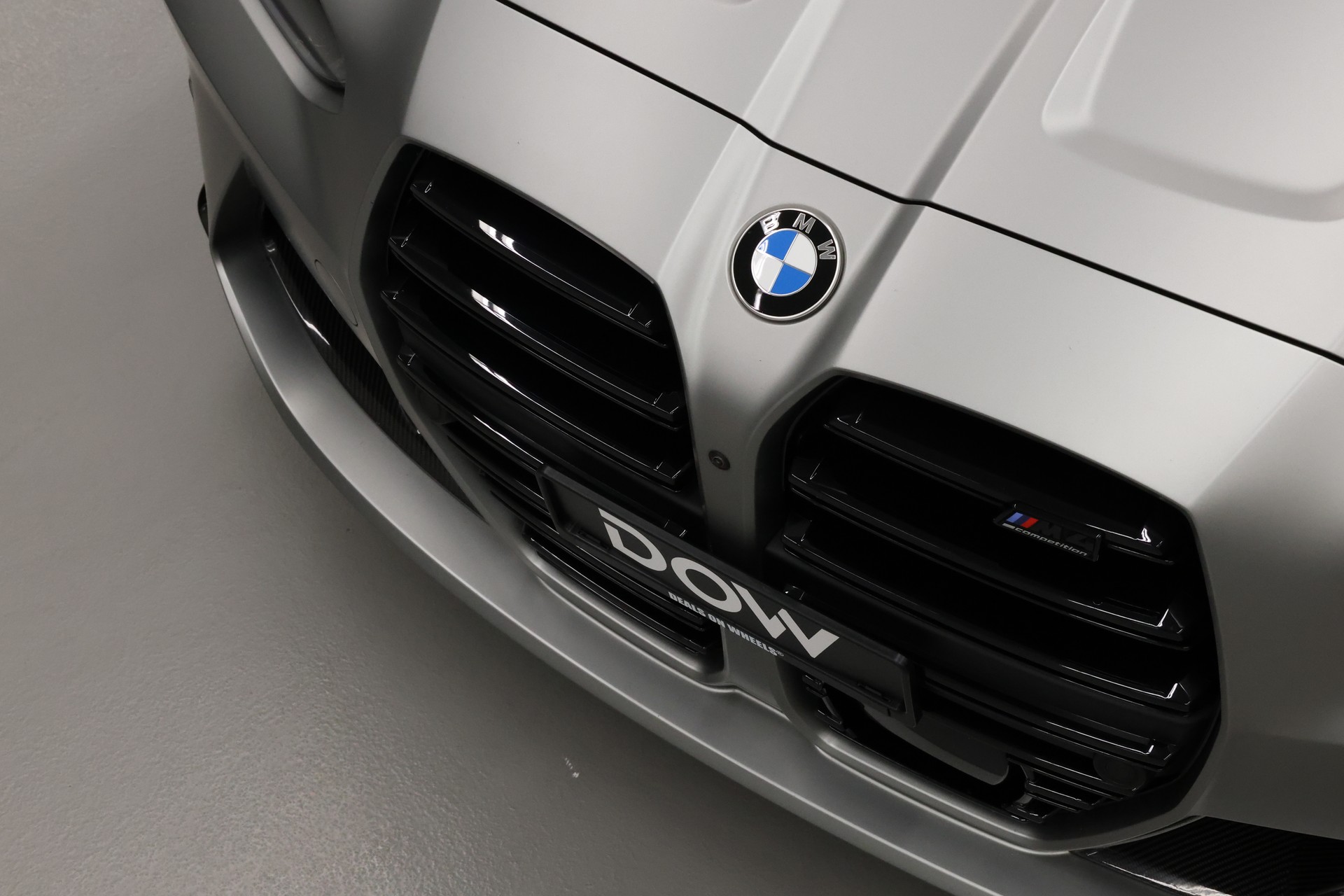 BMW M4 Competition xDrive Coupé-image-13