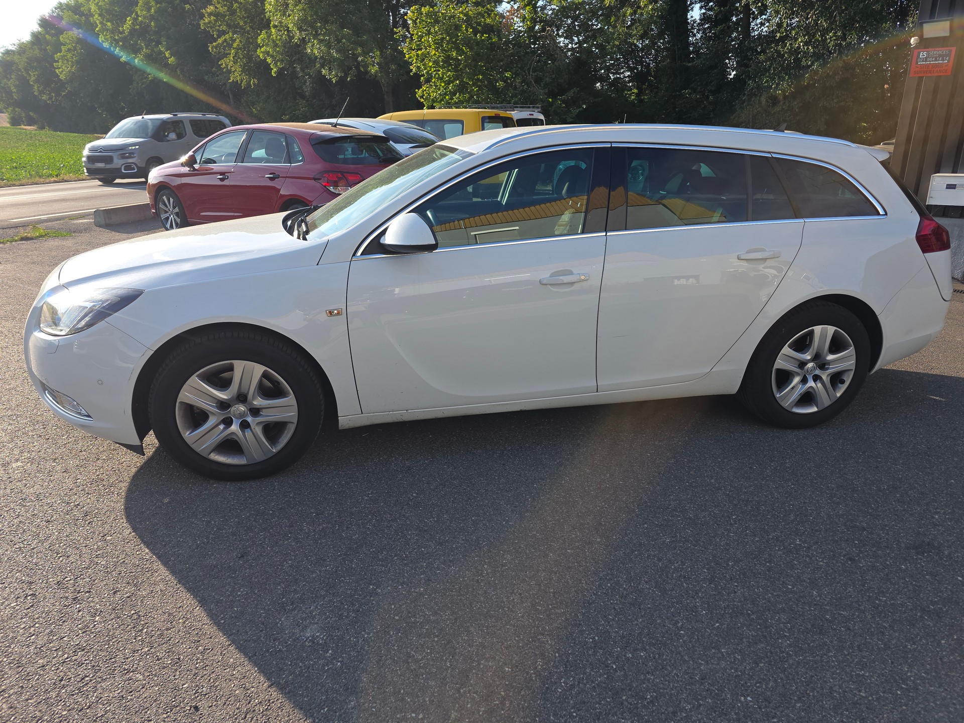 OPEL Insignia Sports Tourer 2.0 CDTI Cosmo Automatic-image-10