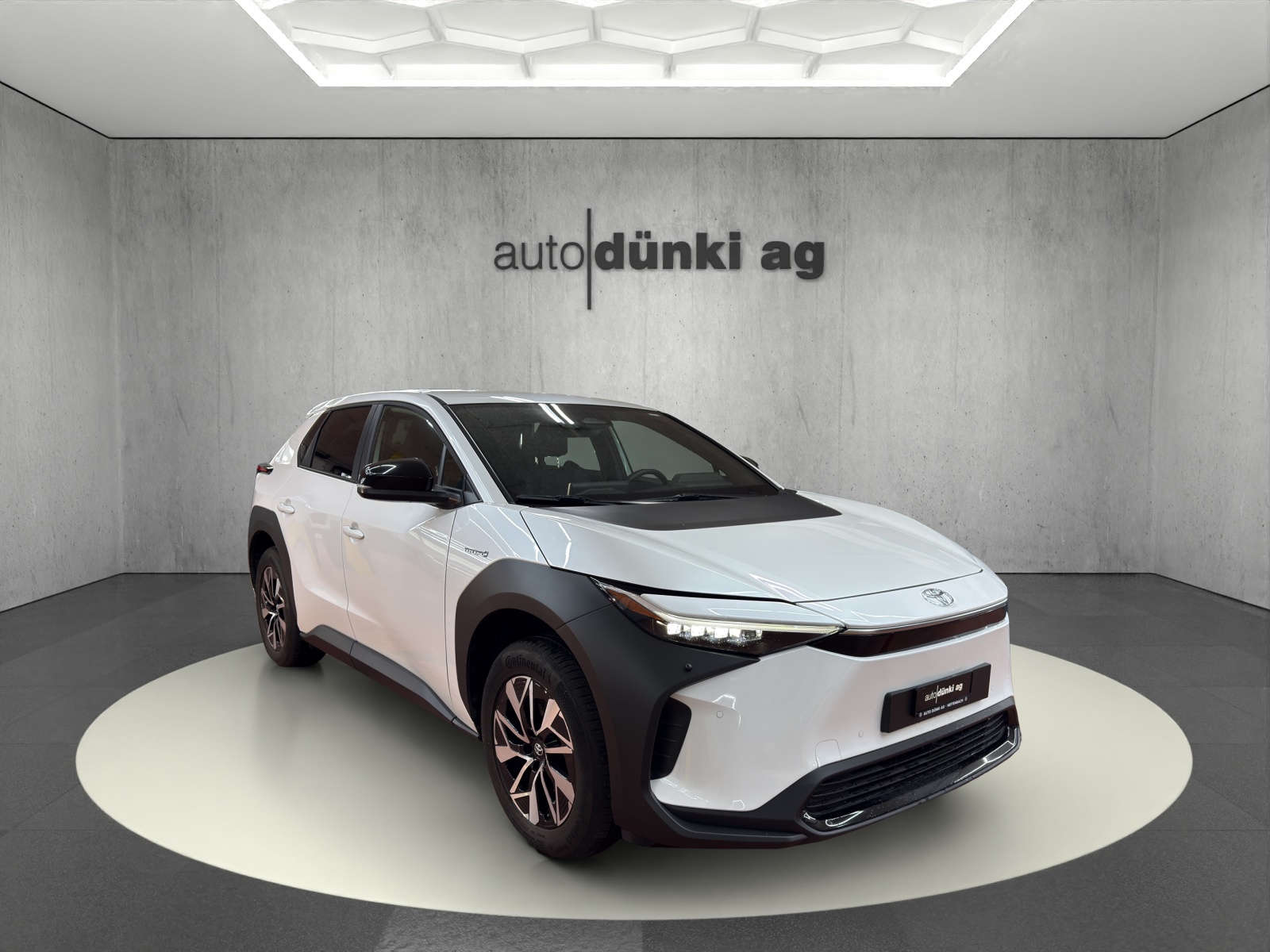 TOYOTA bZ4X Style 71,4 kWh 4WD-image-5