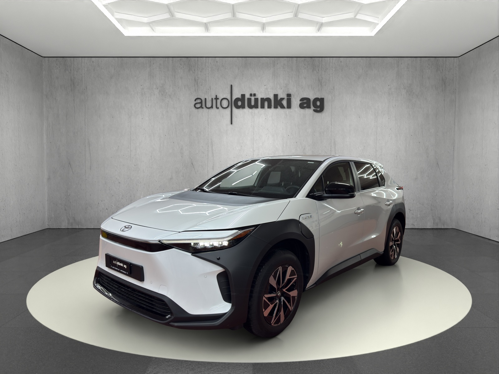 TOYOTA bZ4X Style 71,4 kWh 4WD