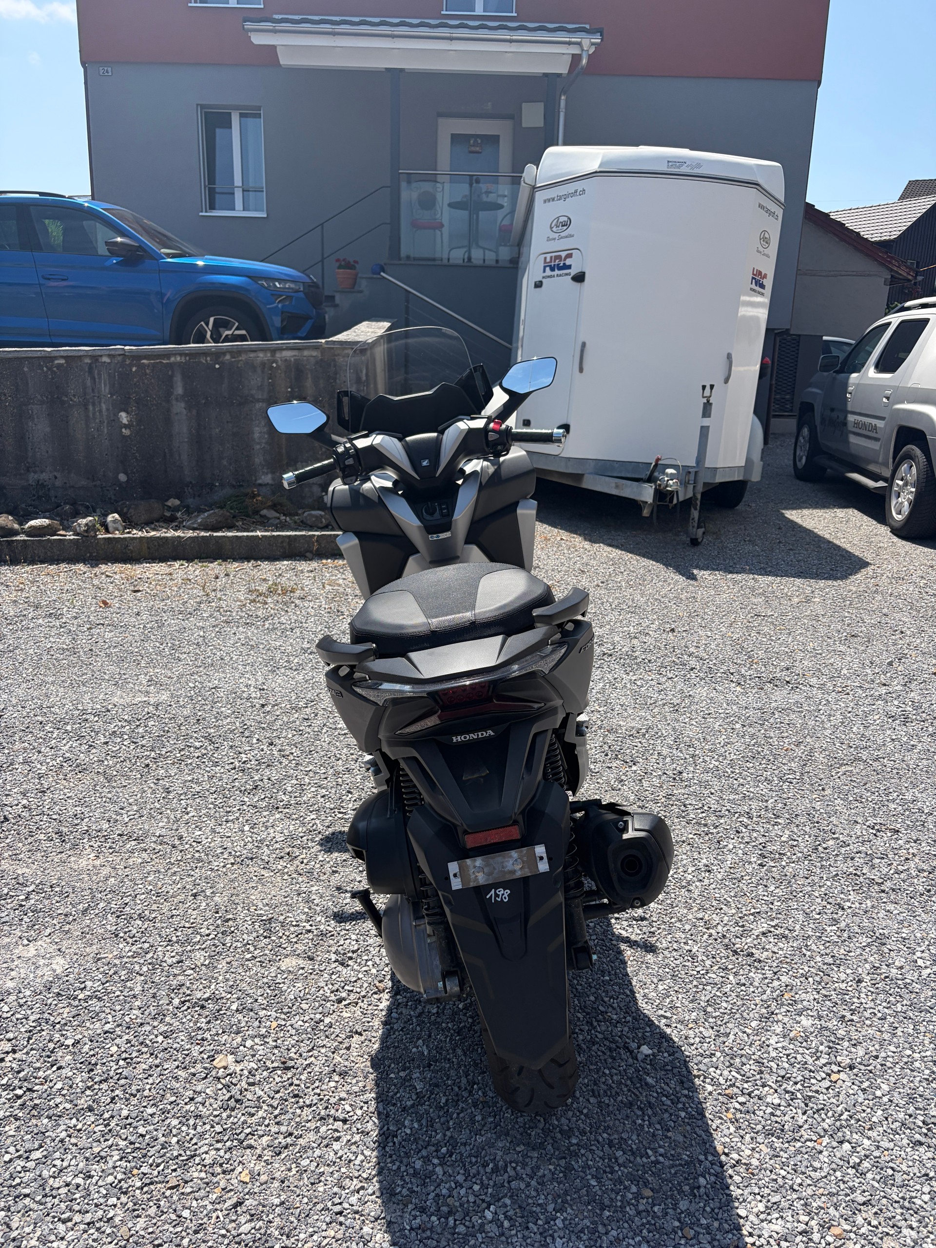 HONDA NSS 300 Forza ABS-image-3