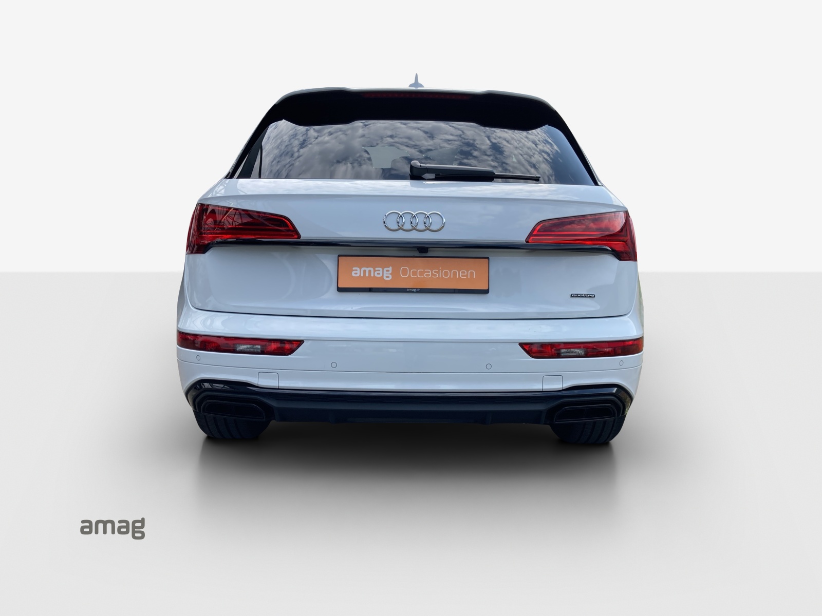 AUDI Q5 45 TFSI S-line quattro S-tronic-showroom-element-3