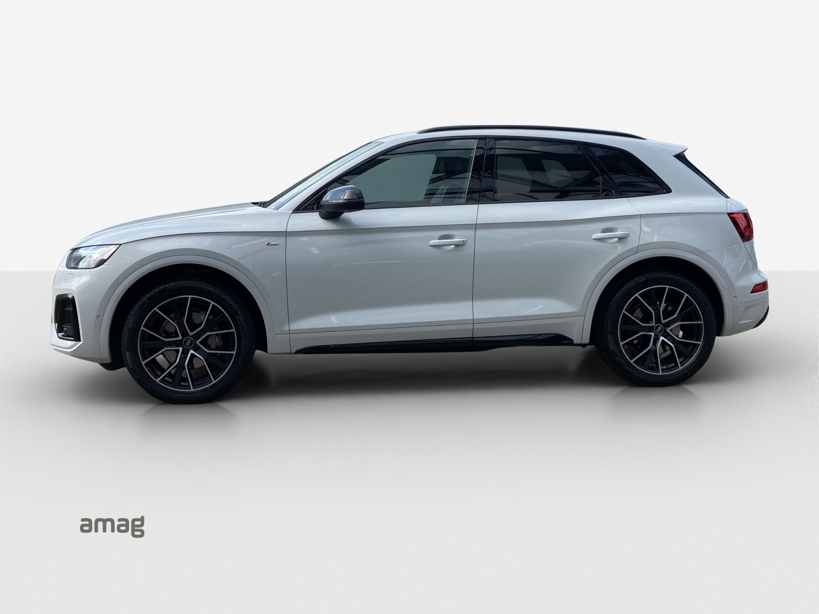 AUDI Q5 45 TFSI S-line quattro S-tronic-showroom-element-1