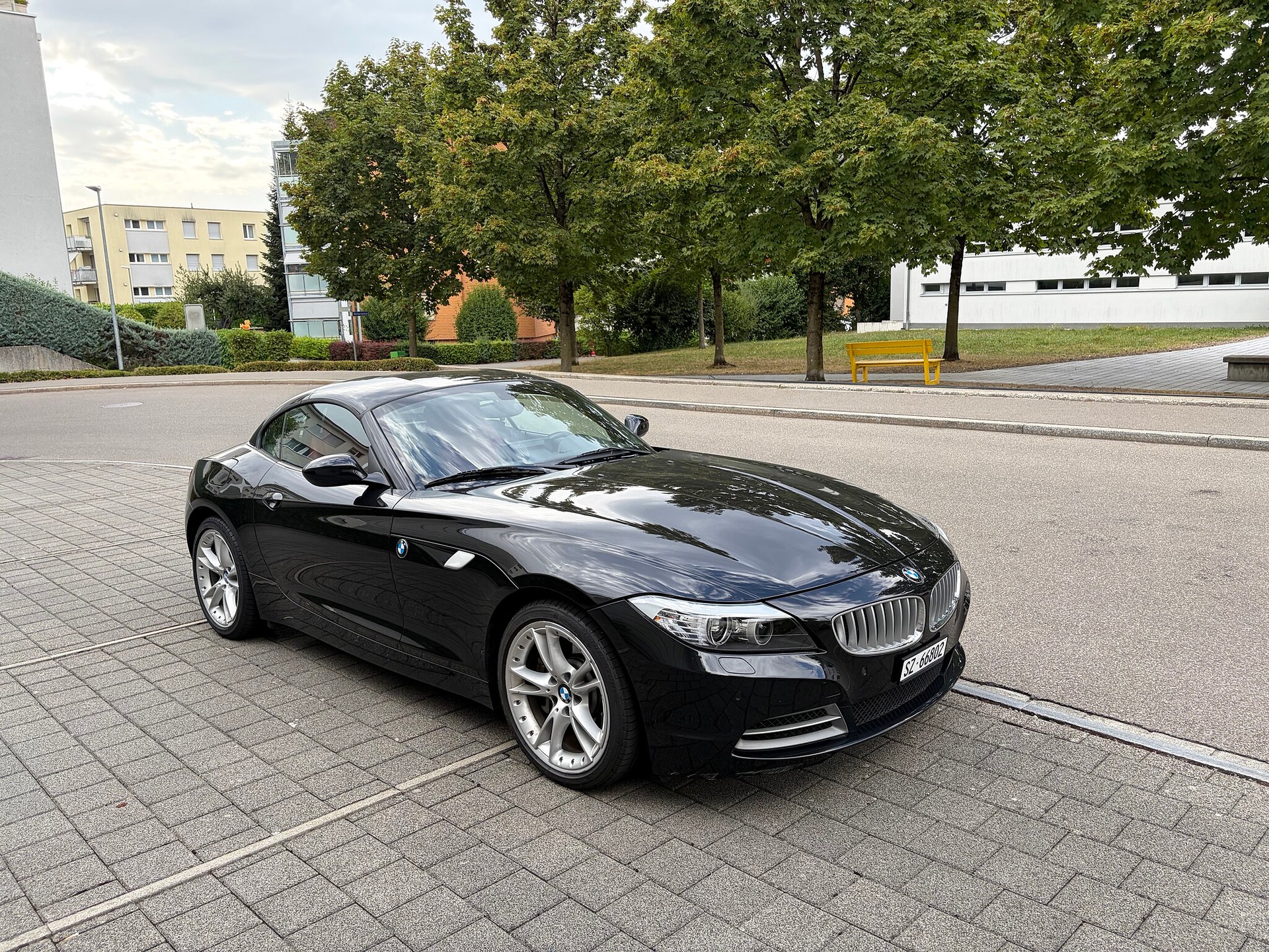 BMW Z4 sDrive35i DKG-image-9