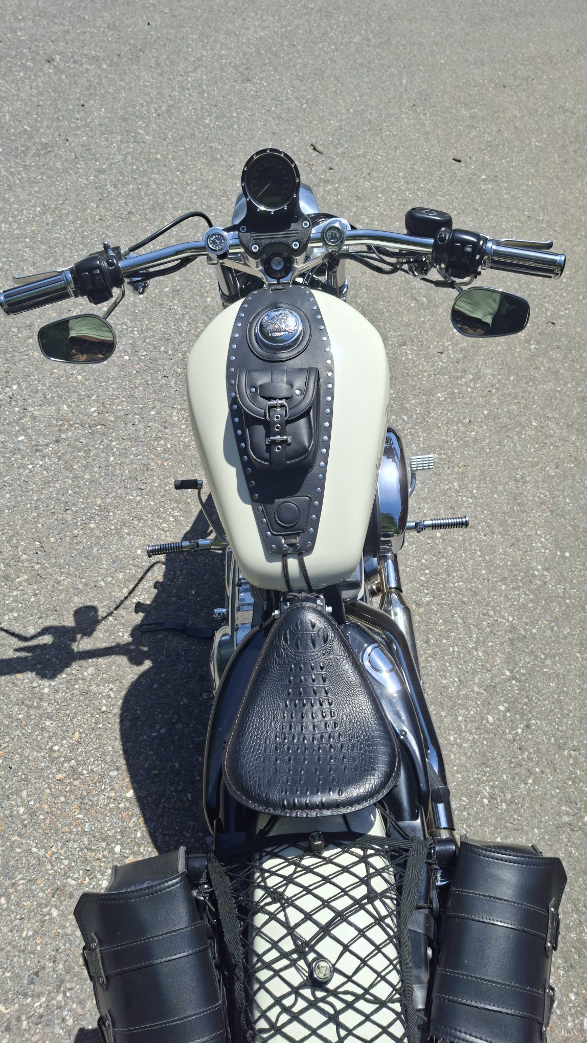 HARLEY-DAVIDSON XL 883 L Sportster Super Low-image-6