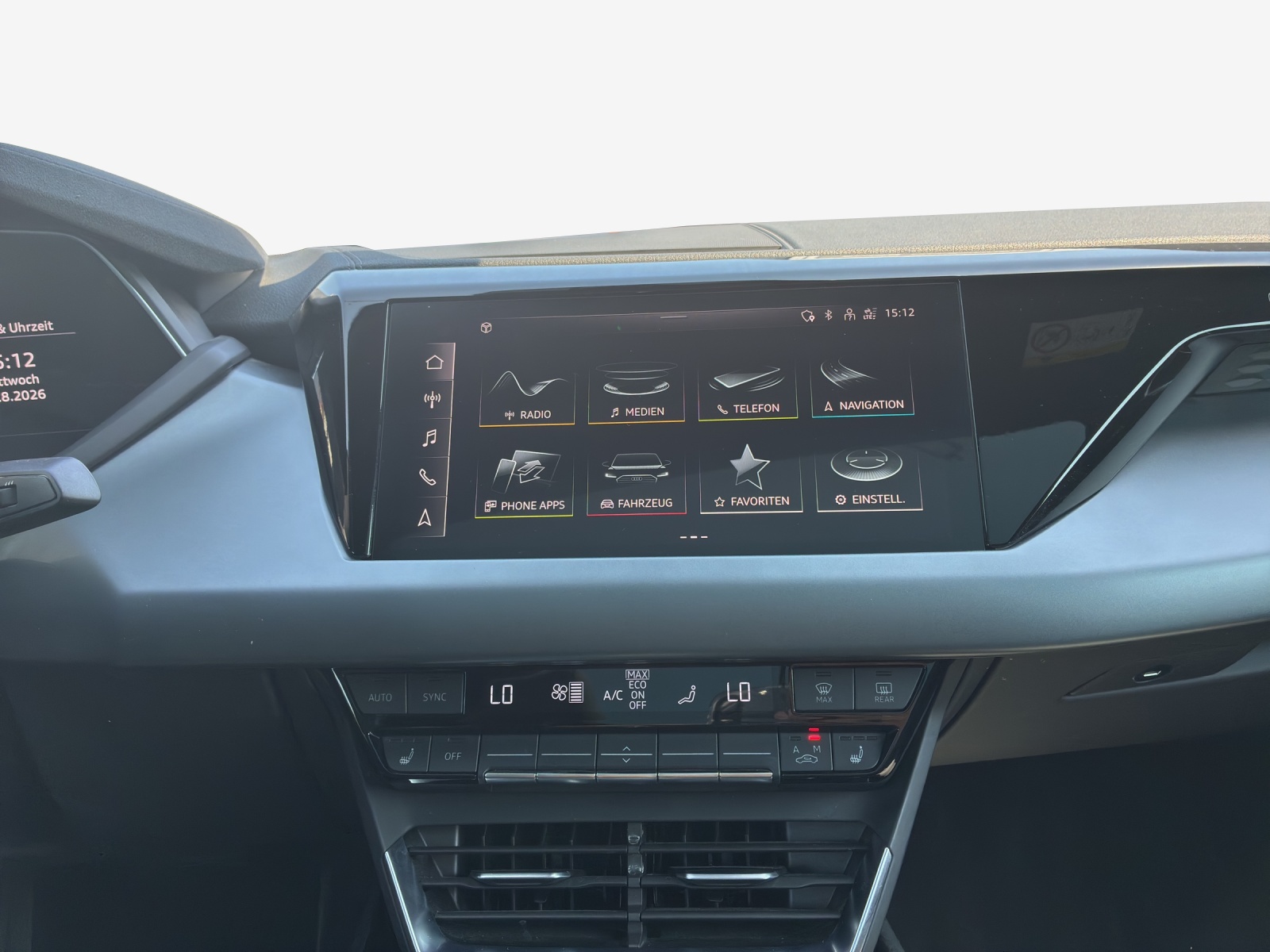 AUDI e-tron GT quattro-image-14
