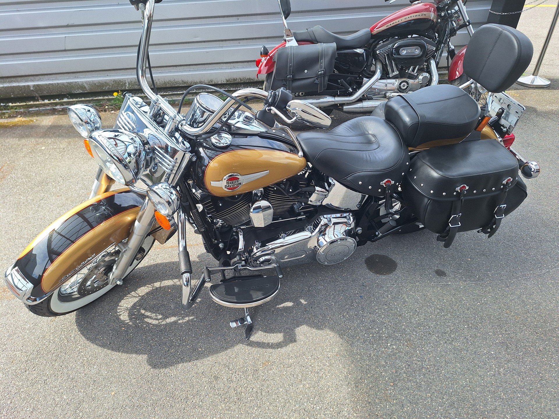 HARLEY-DAVIDSON FLSTC Softail Heritage Classic ABS-image-1