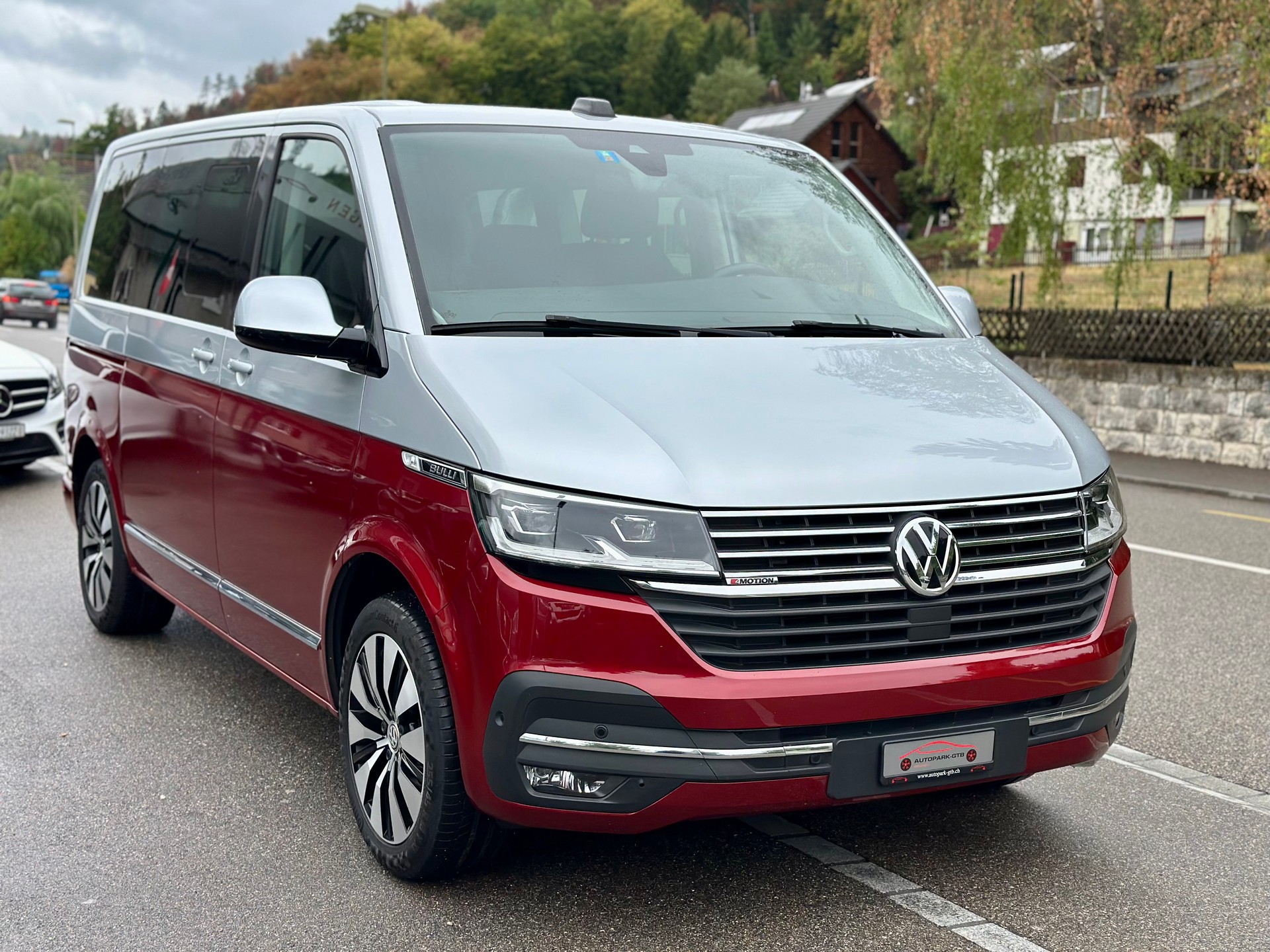VW T6.1 Multivan 2.0 TDI Highline Liberty 4Motion DSG-showroom-element-1