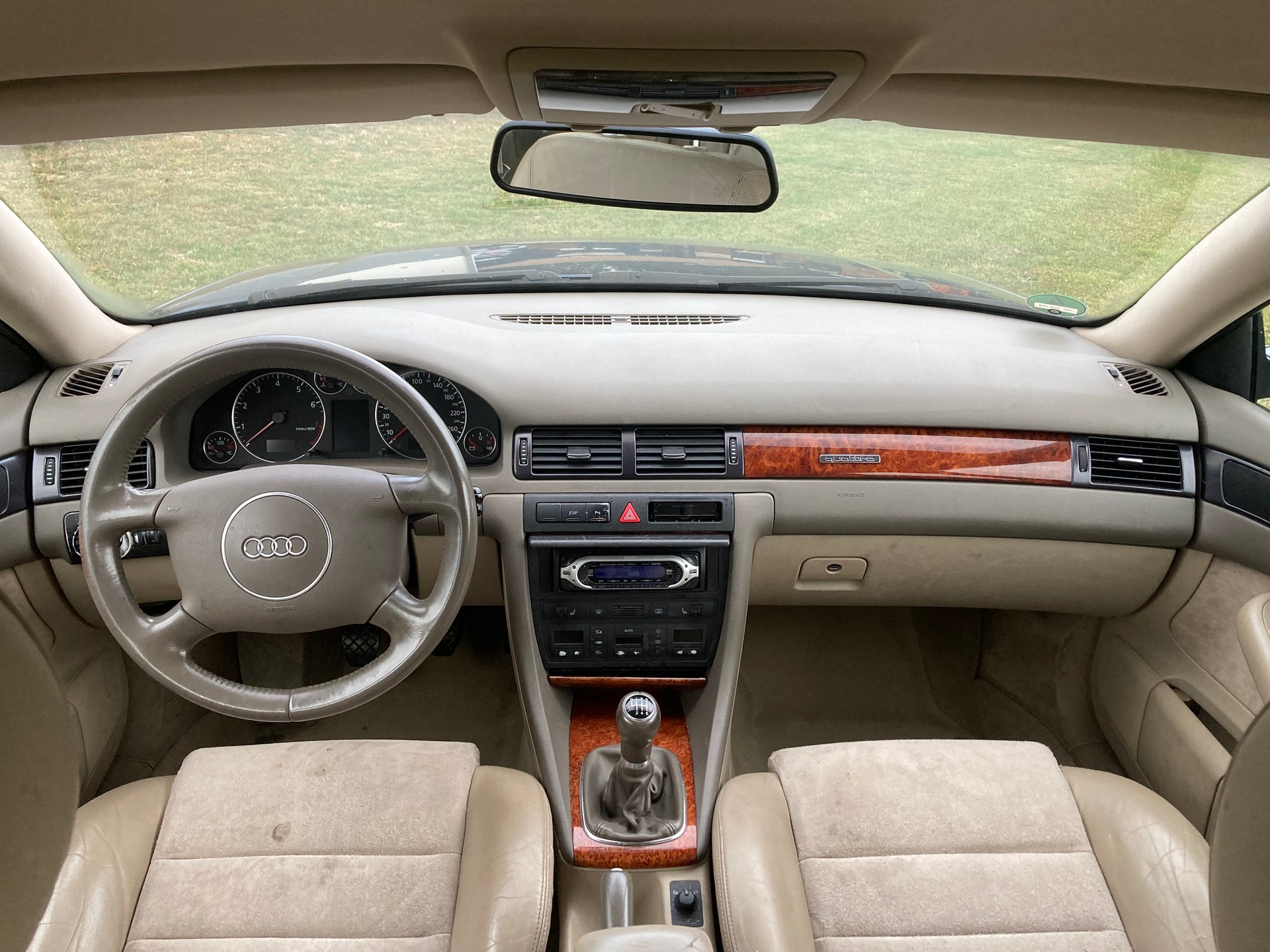 AUDI A6 Avant 2.7 T quattro-image-4