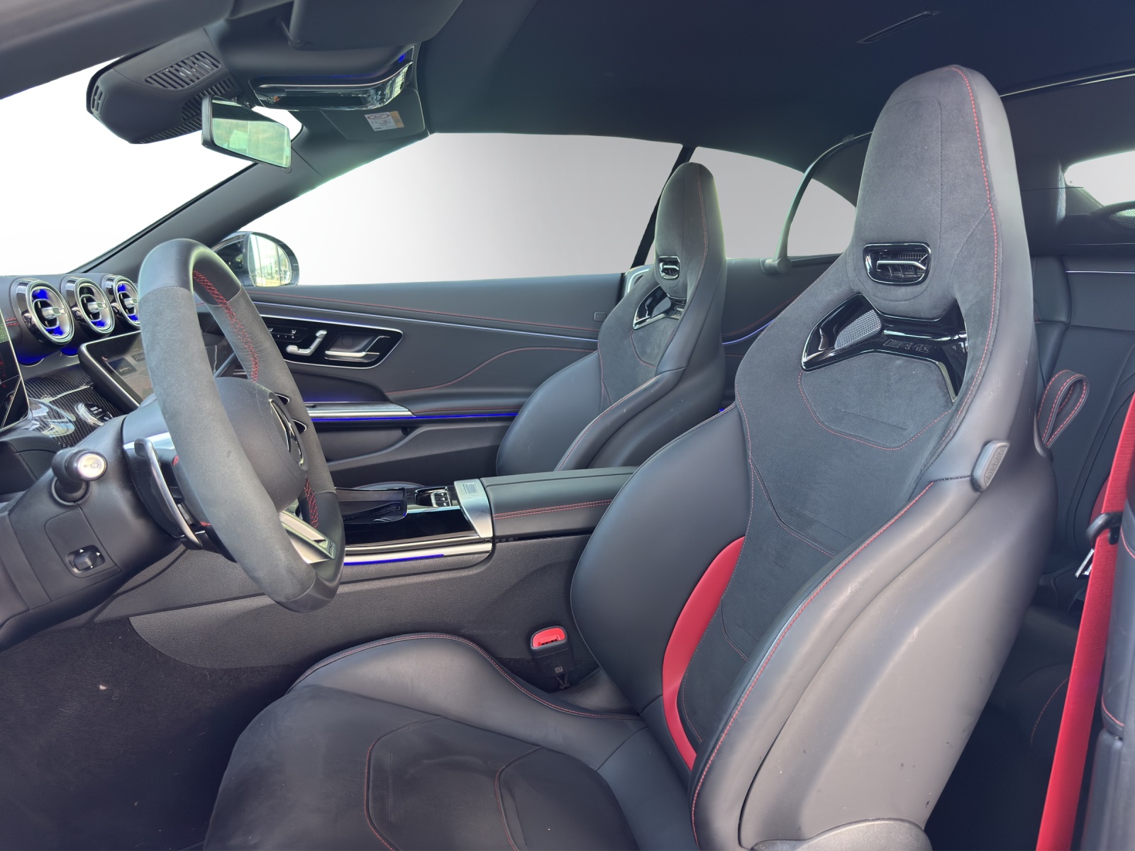 MERCEDES-BENZ CLE AMG 53 Cabrio 4Matic+-image-7