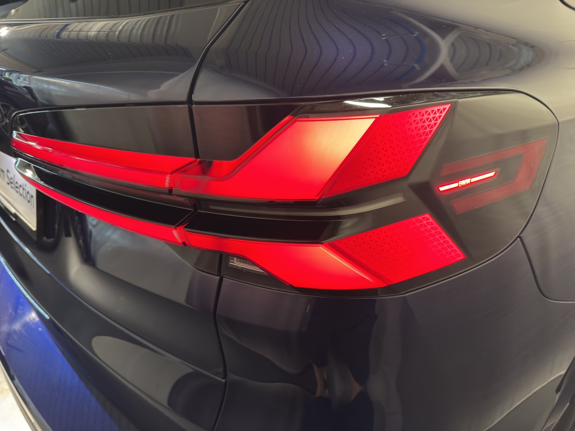BMW X5 M60i xDrive M Sport-image-5