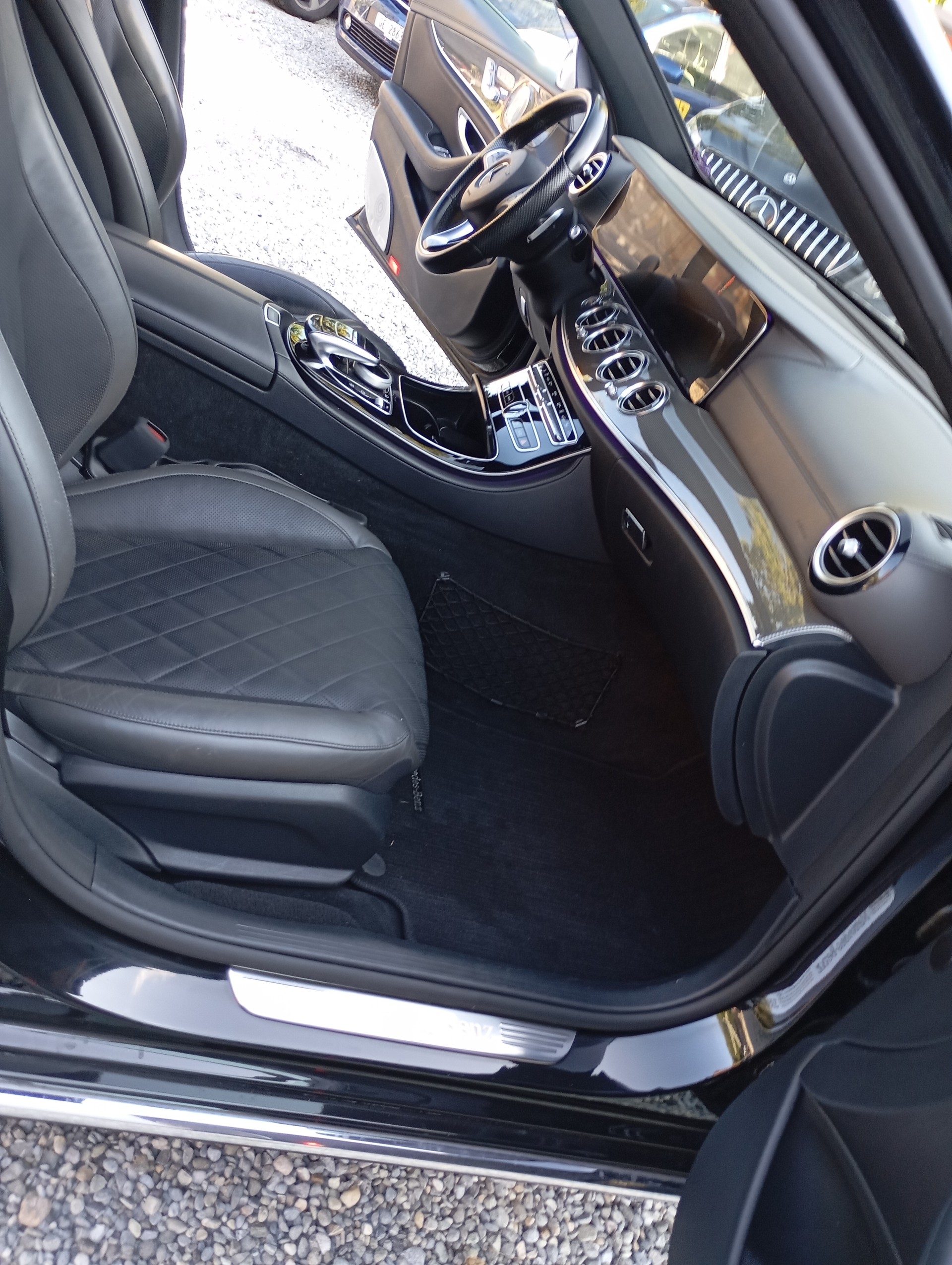 MERCEDES-BENZ E 400 Exclusive 4Matic 9G-Tronic-image-15