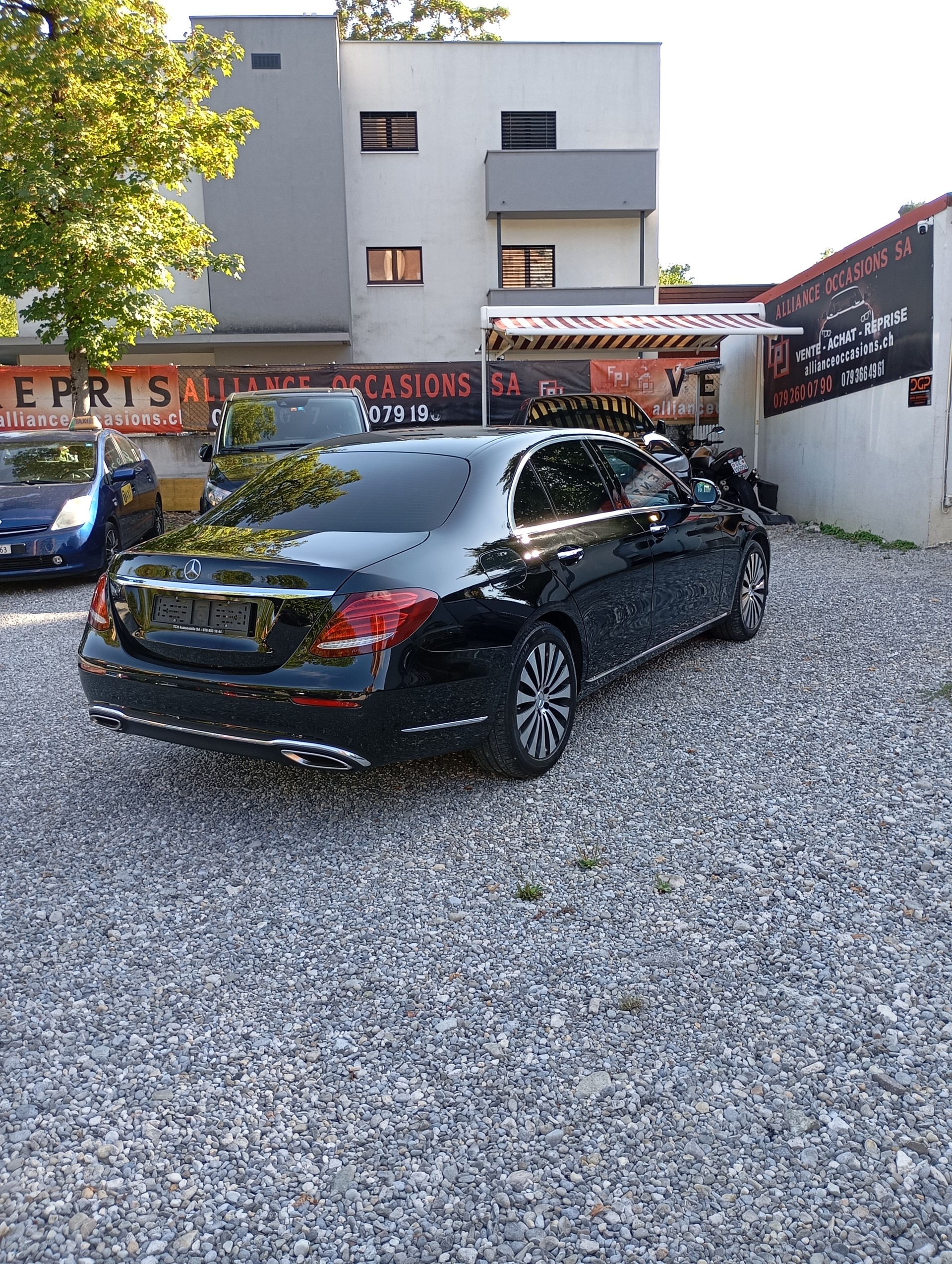 MERCEDES-BENZ E 400 Exclusive 4Matic 9G-Tronic-image-7