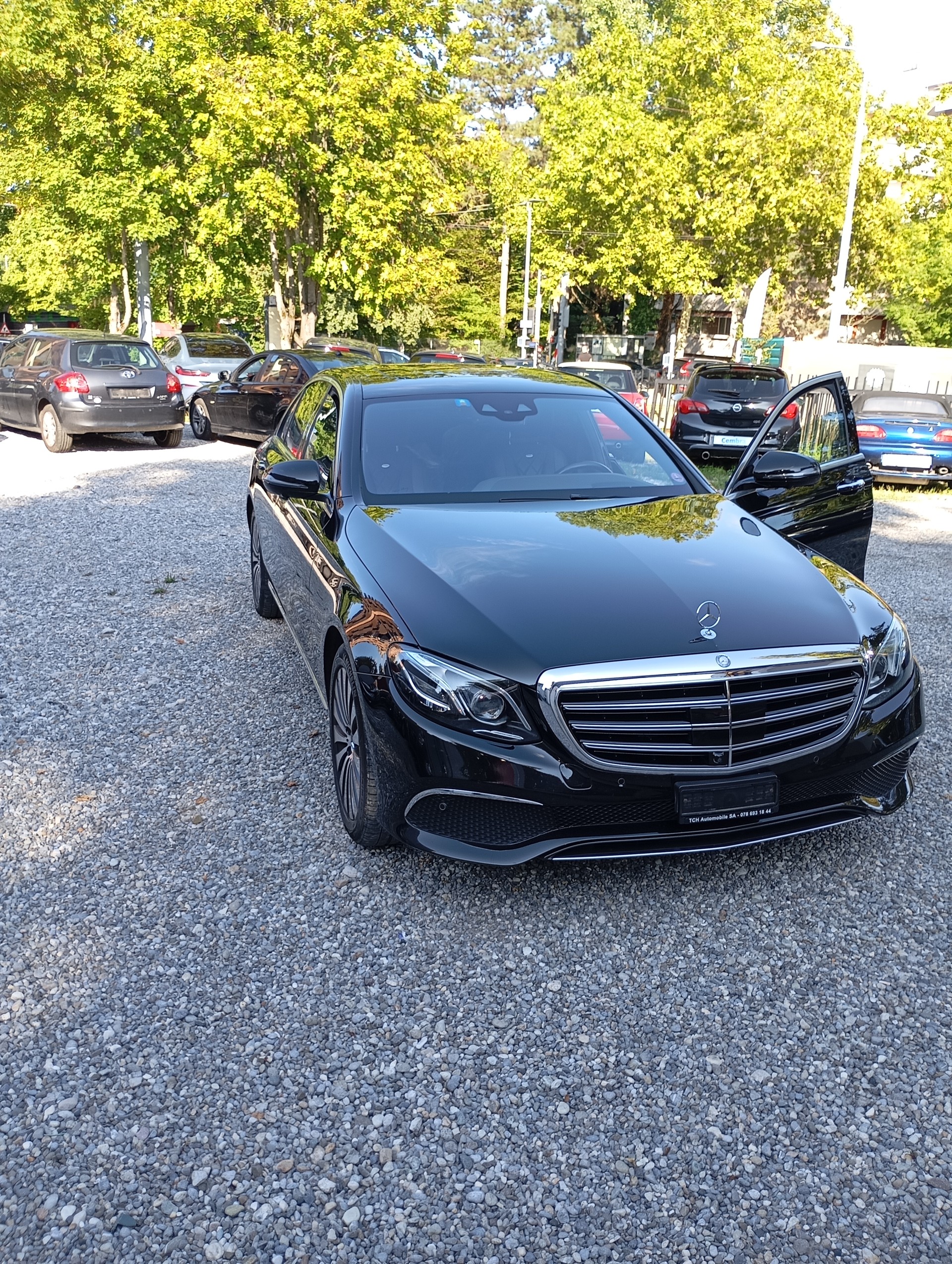 MERCEDES-BENZ E 400 Exclusive 4Matic 9G-Tronic-image-12
