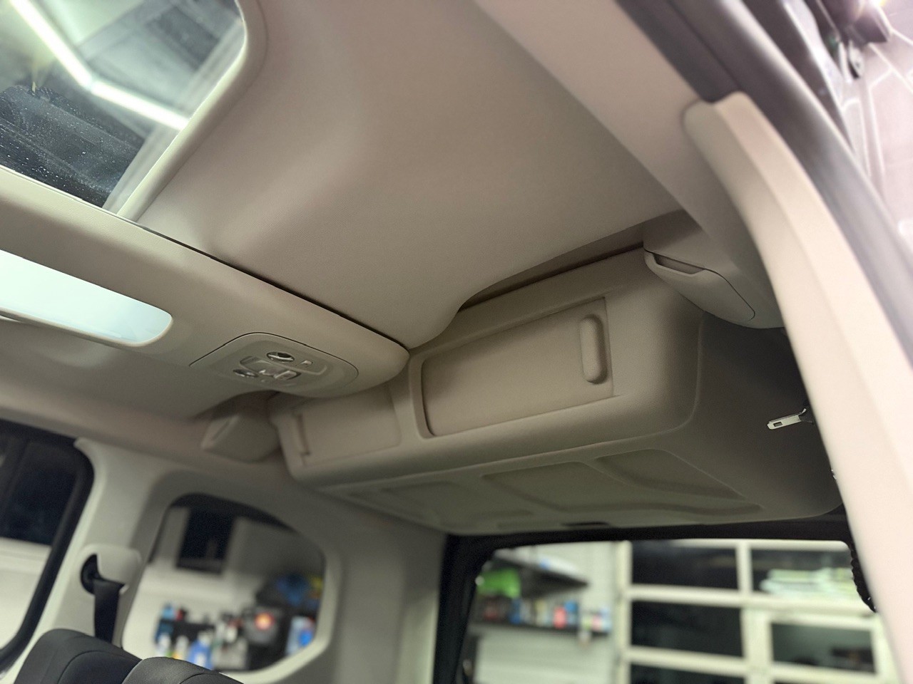 CITROEN Berlingo 1.5 BlueHDi Shine | Glasdach | Beidseitige Schiebetüren | Anhängerkupplung | Rückfahrkamera-image-20
