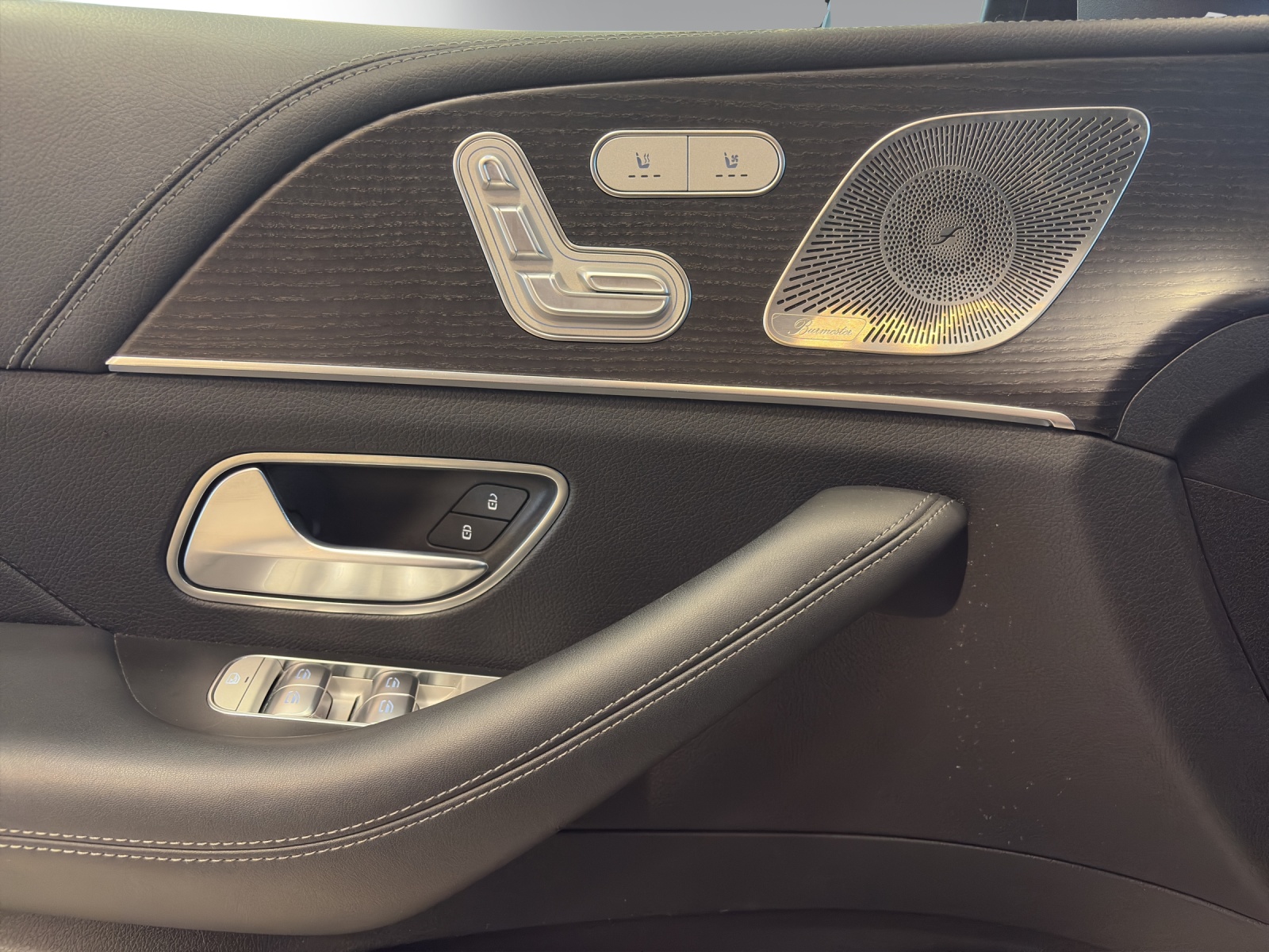 MERCEDES-BENZ GLE 450 4Matic AMG Line 9G-Tronic-image-7