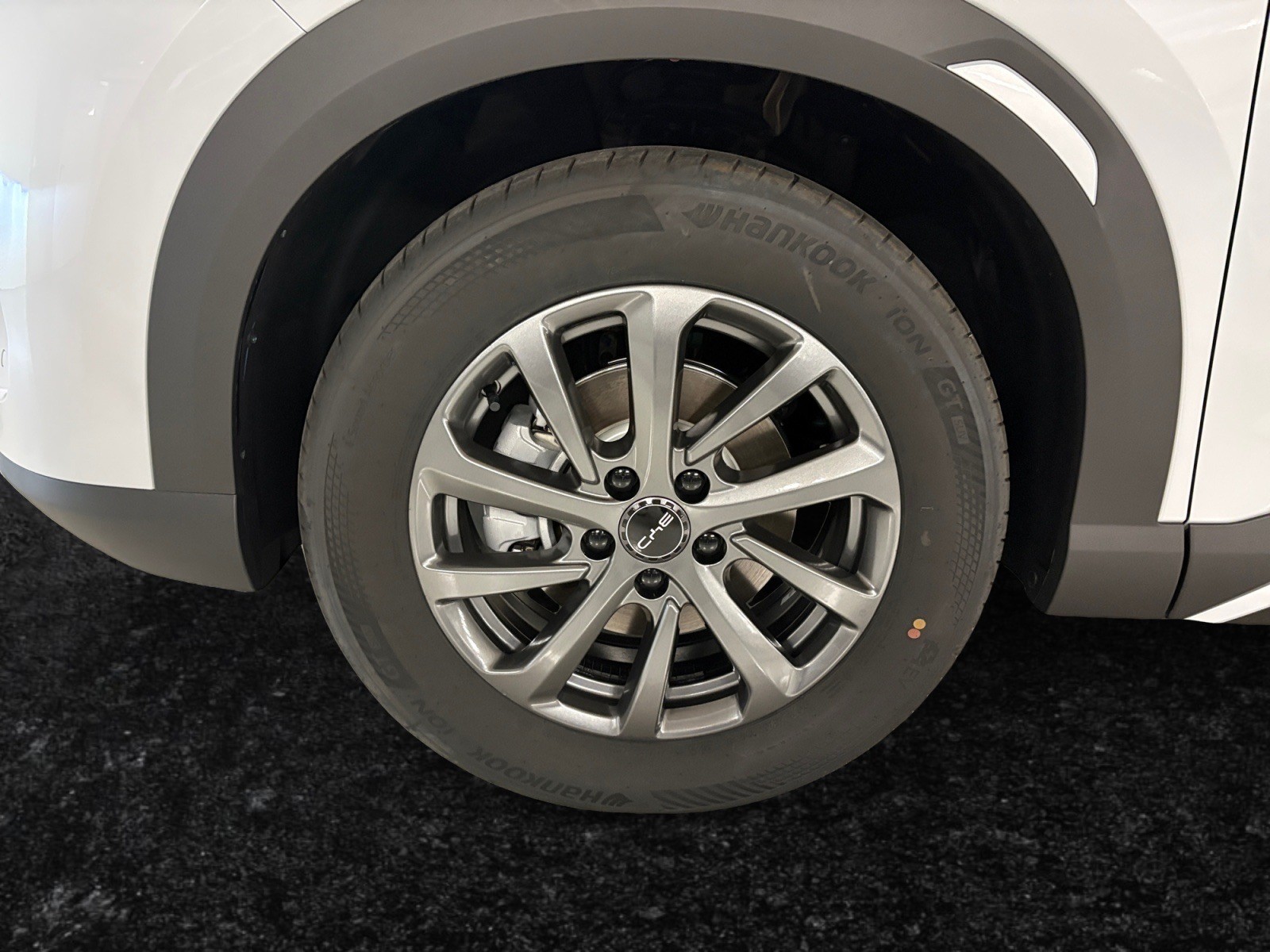 BYD Atto 2 DM-i Boost-image-15