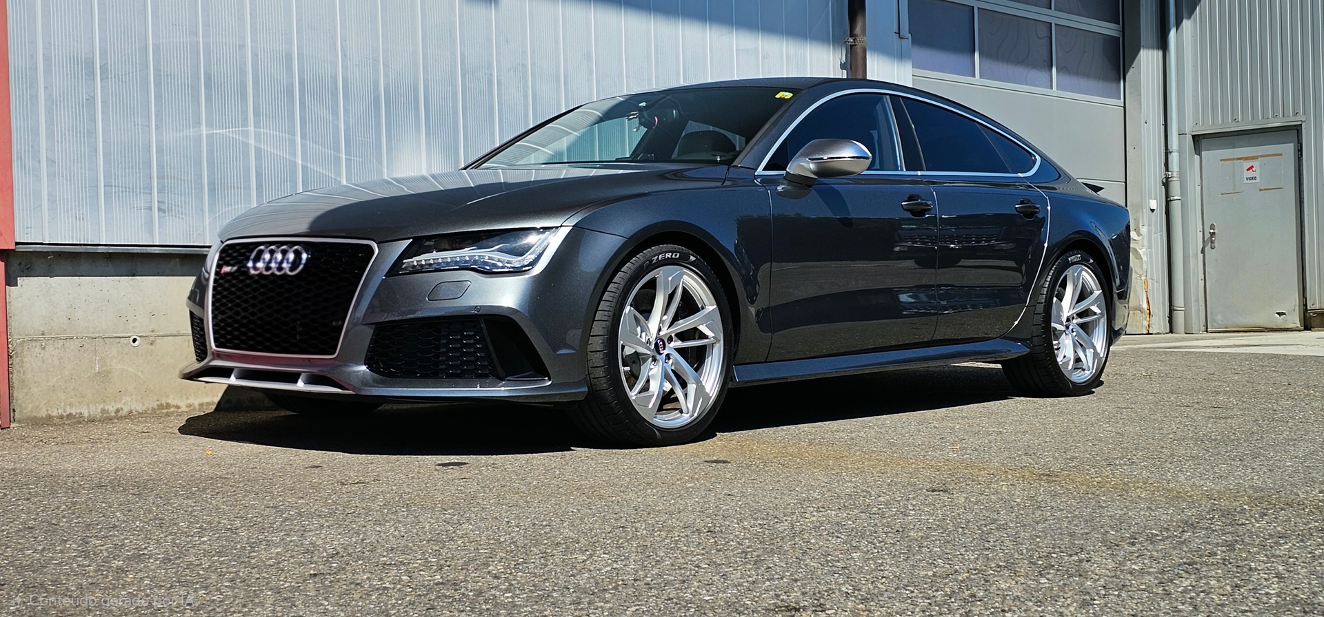 AUDI 4.0 V8 TFSI quattro T-Tronic