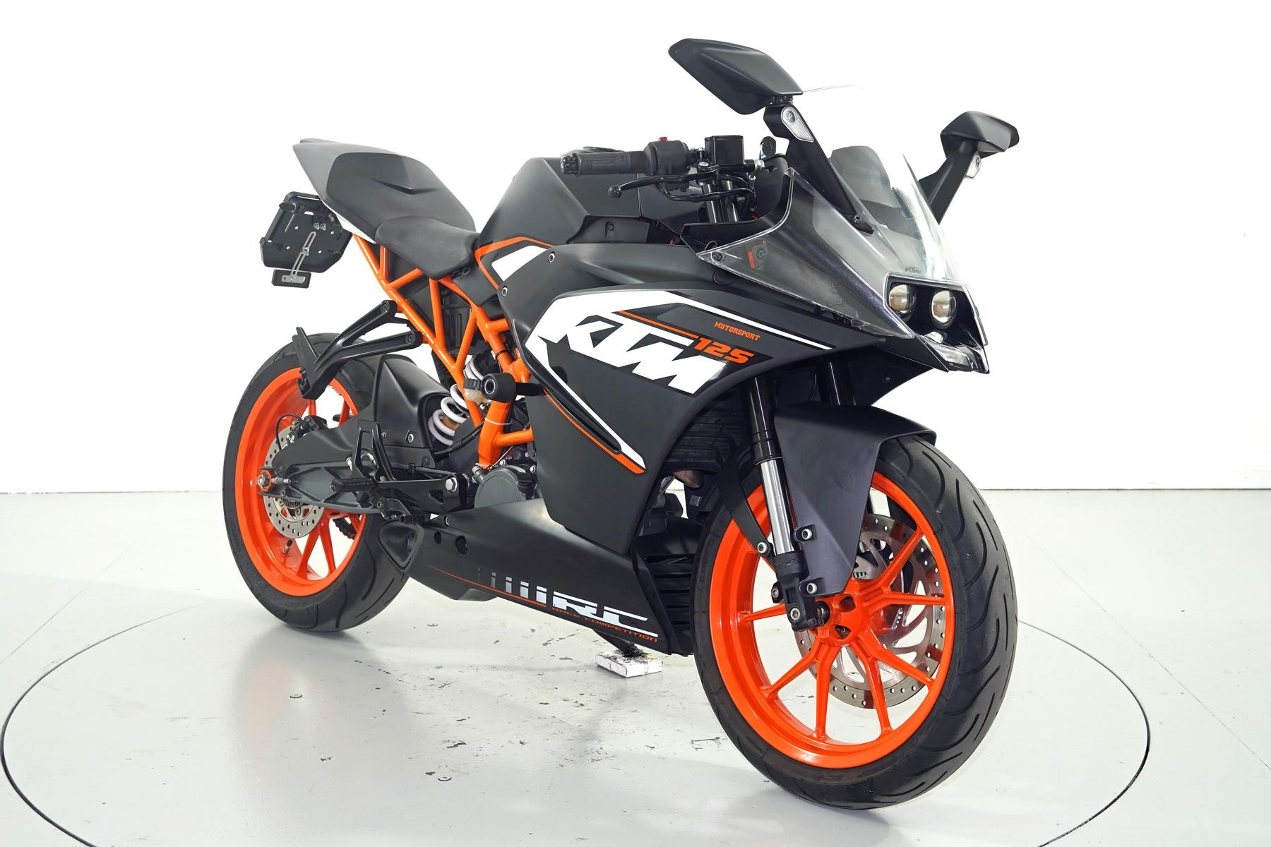 KTM RC 125 ABS-image-1