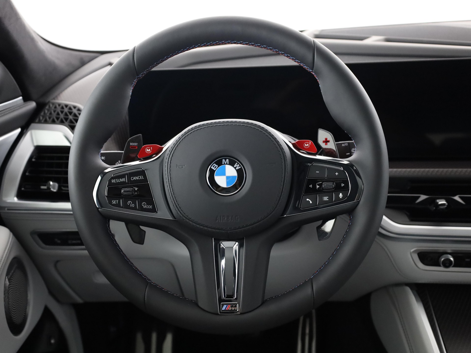 BMW XM G09 Label Plug-in Hybrid-image-17