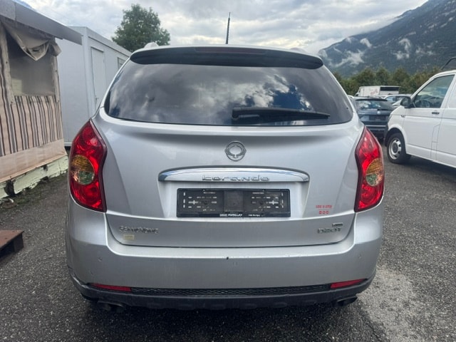 KGM-SsangYong Korando 2.0 e-XDI Sapphire 4WD-image-4