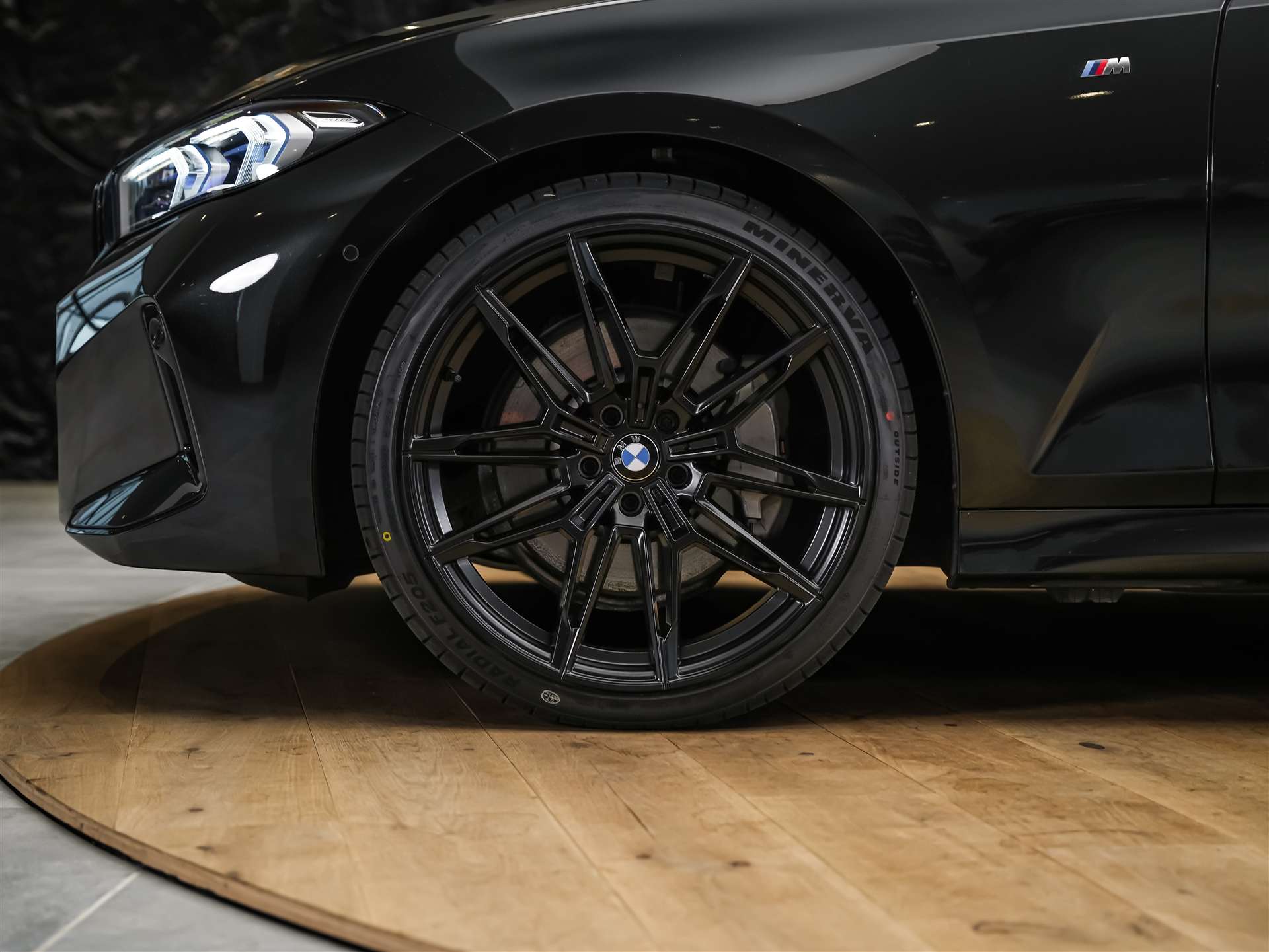 BMW 330d xDrive Steptronic M Sport Pro *Facelift*Werksgarantie*Panorama*360°*Head-Up*-image-18