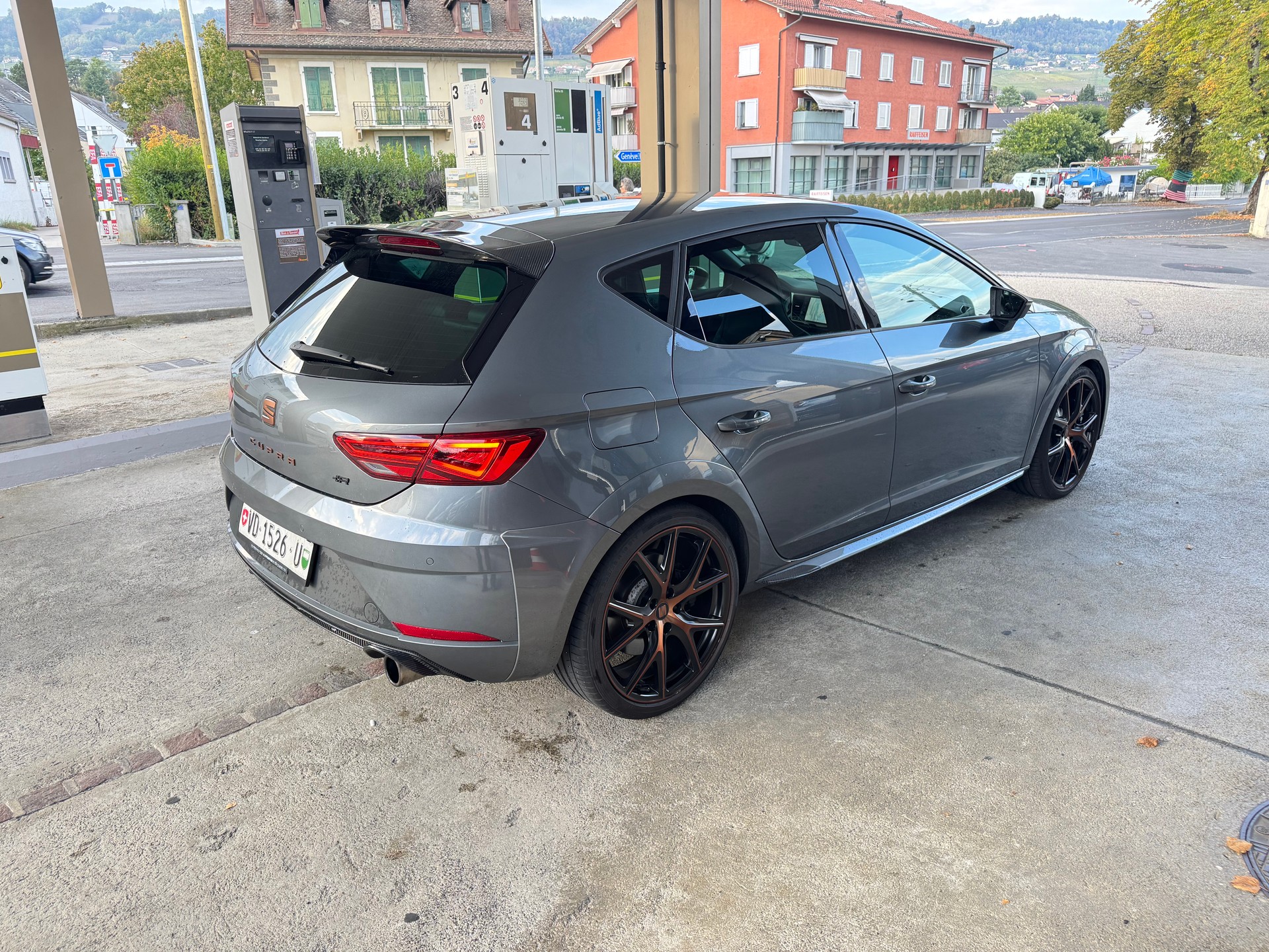 SEAT Leon 2.0 TSI Cupra 300 DSG-showroom-element-3