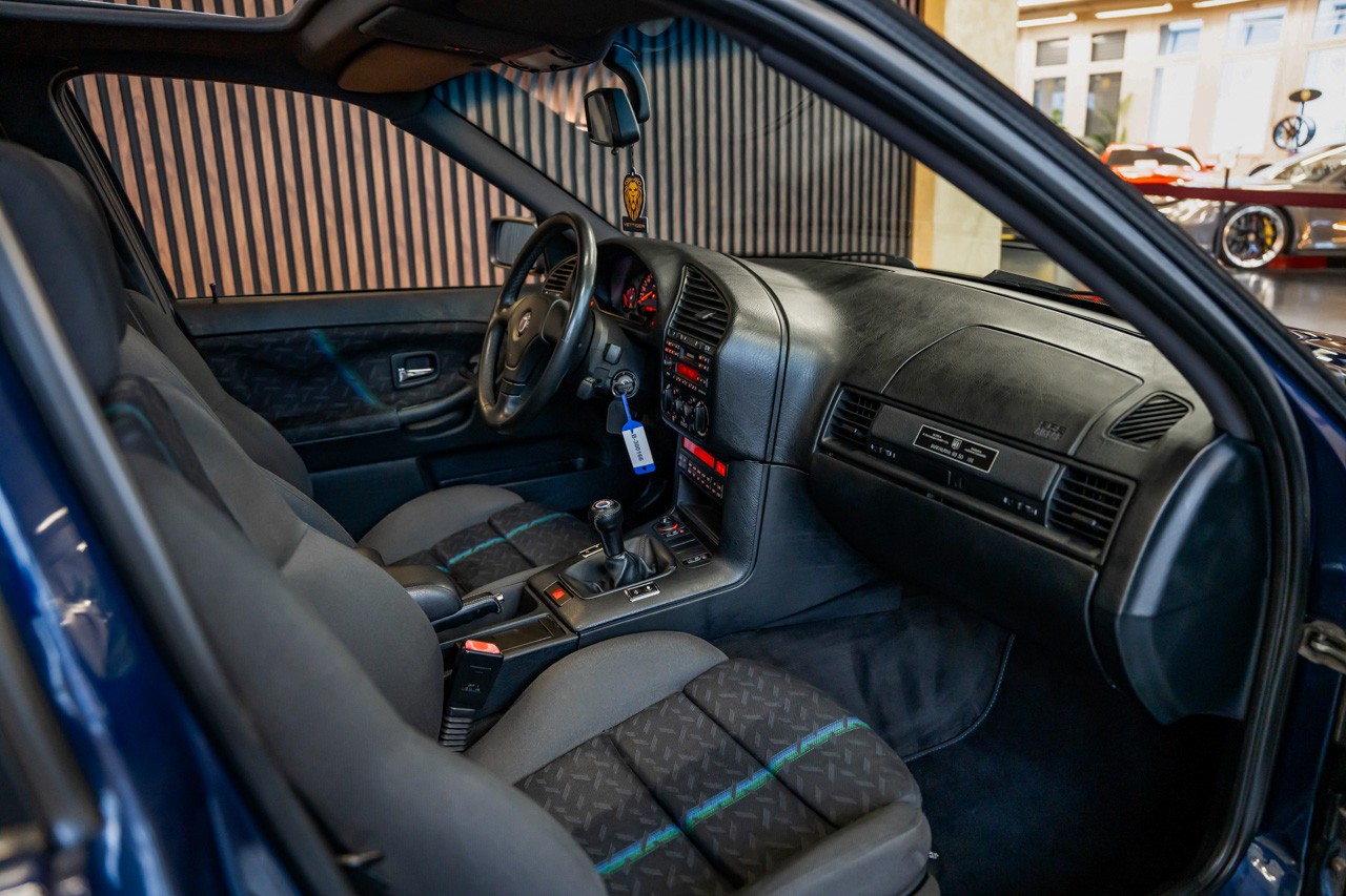BMW-ALPINA B3 3.0-image-15