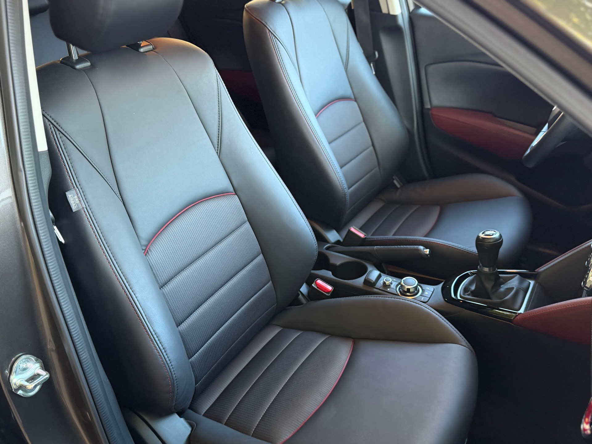 MAZDA CX-3 2.0 Revolution FWD-image-17
