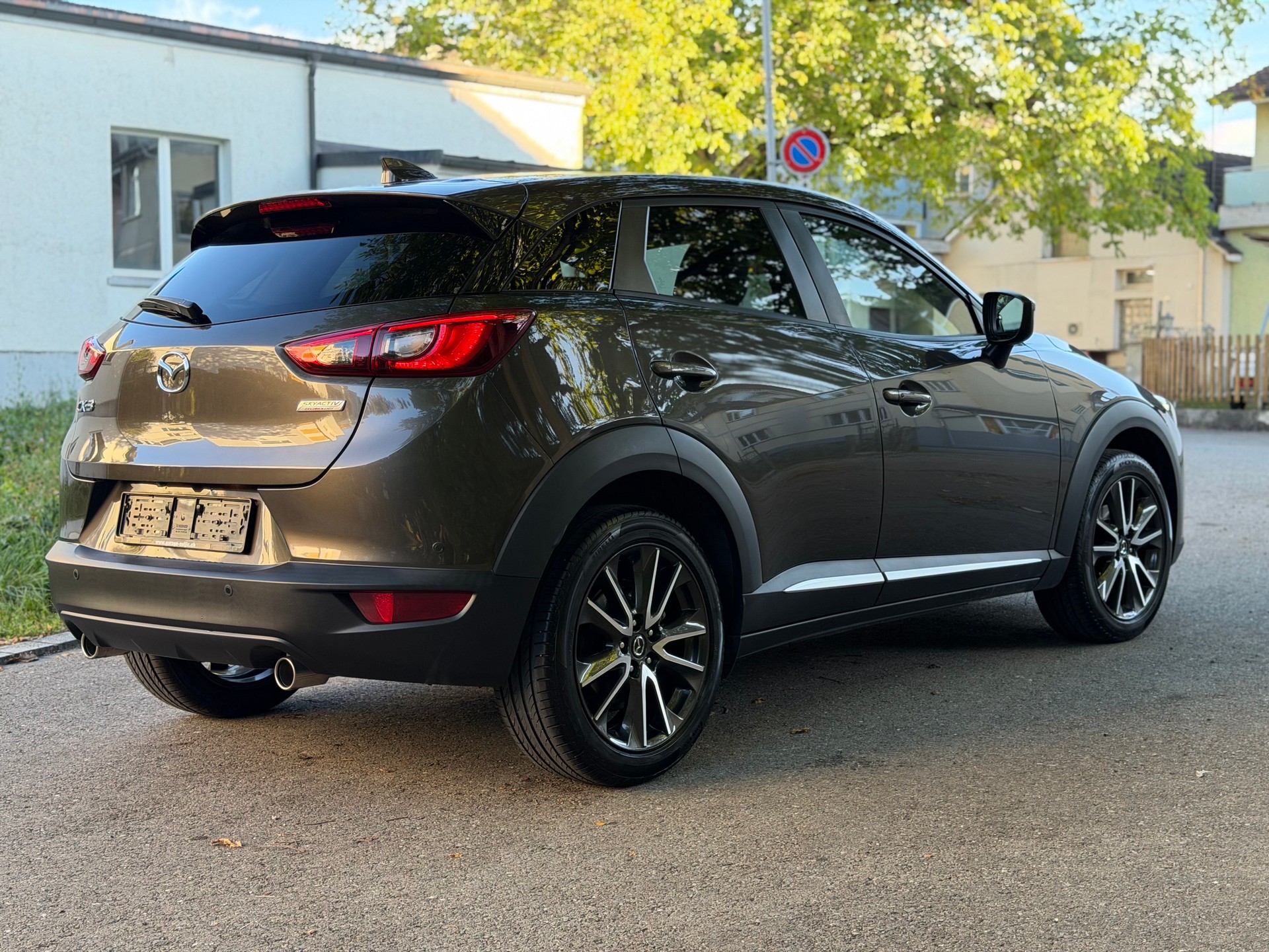 MAZDA CX-3 2.0 Revolution FWD-image-8