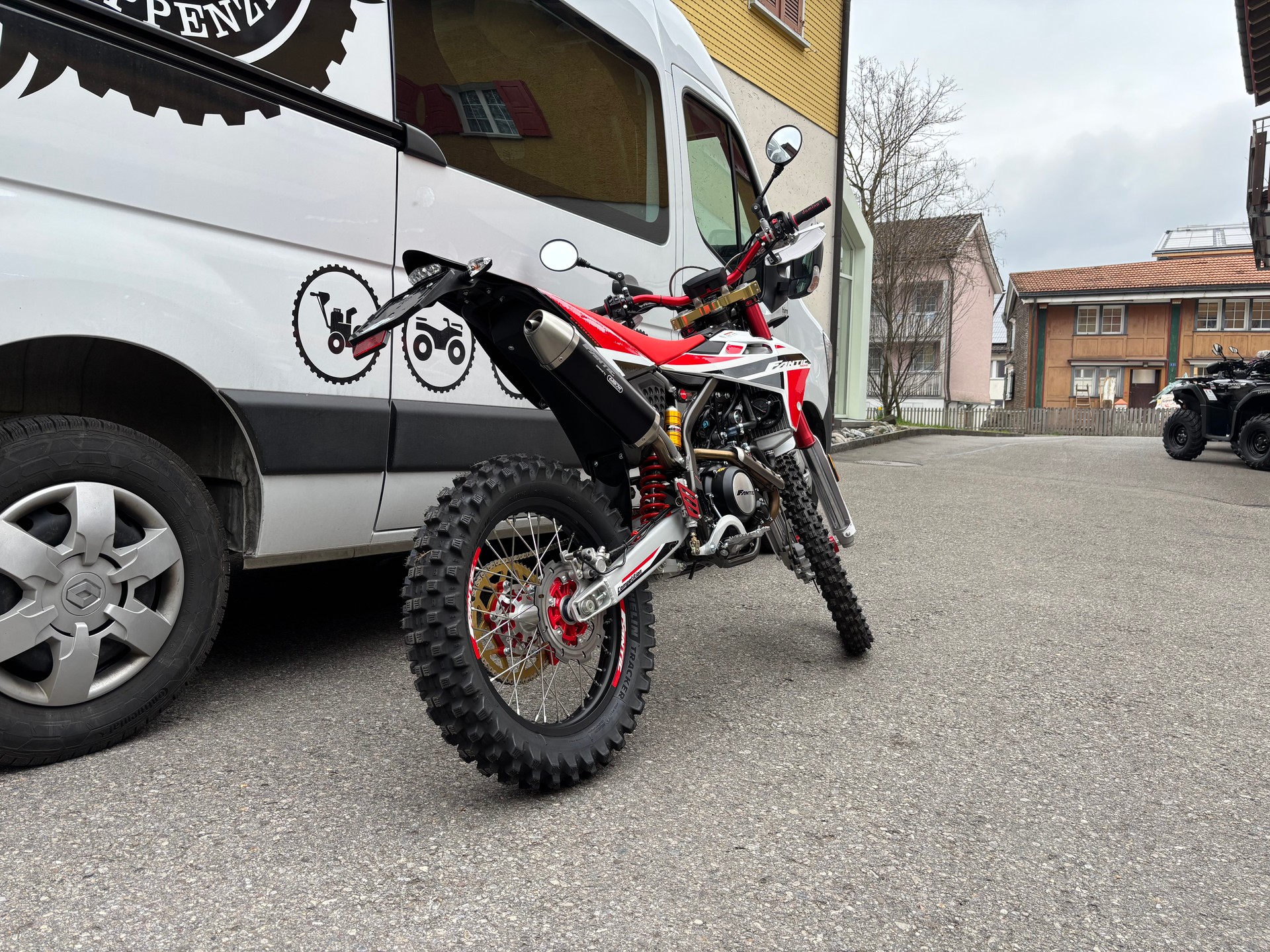 FANTIC XEF 125-image-5