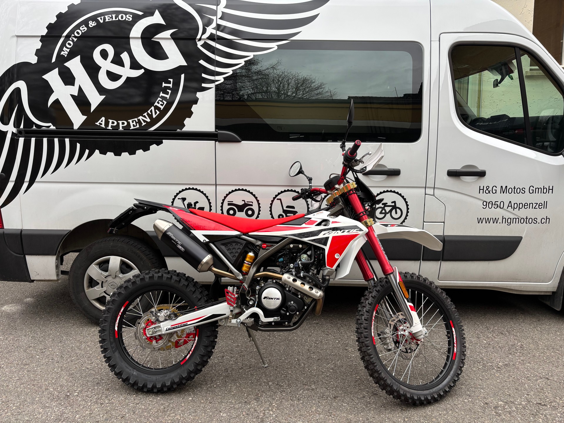 FANTIC XEF 125-image-4