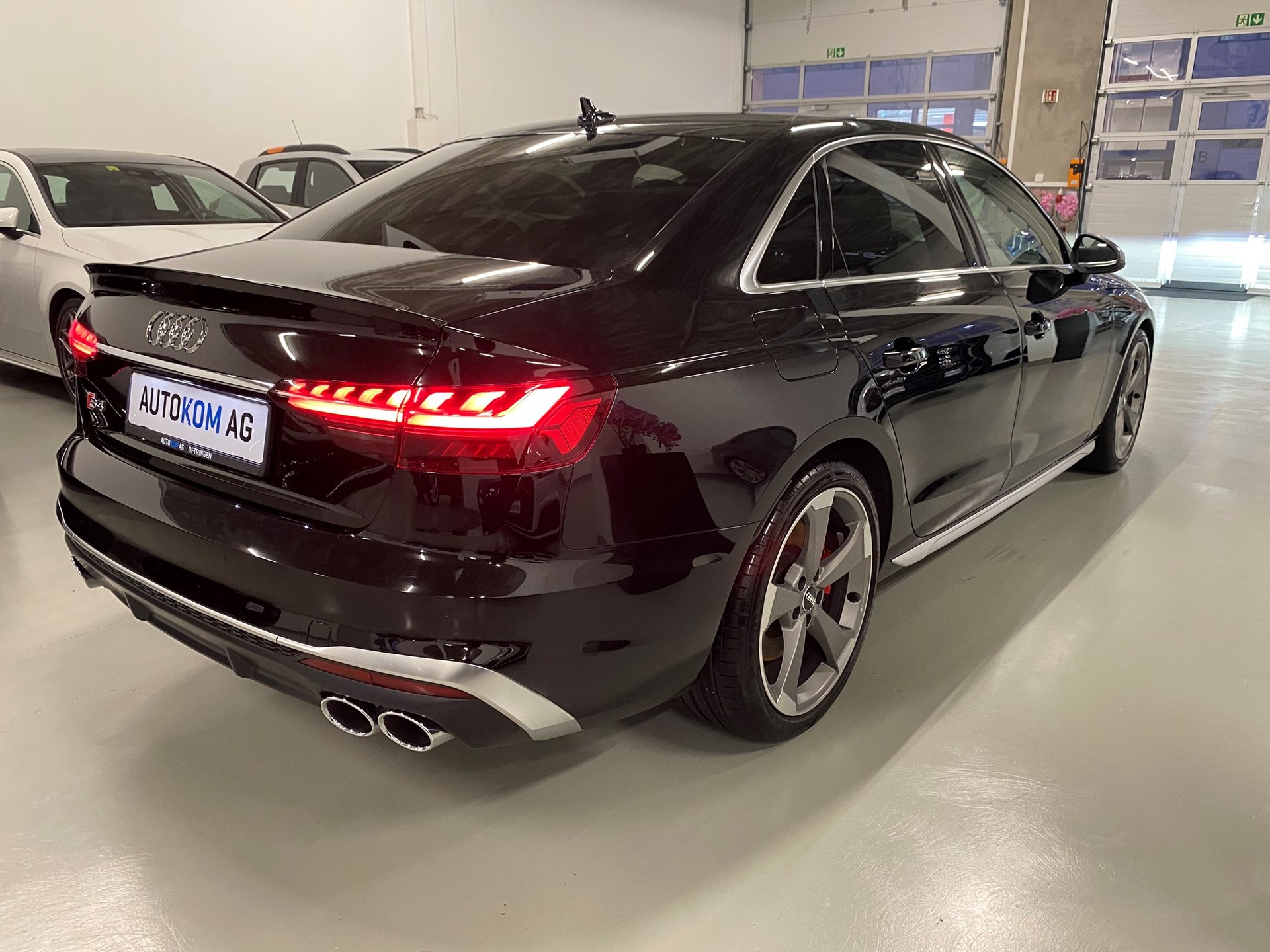 AUDI S4 3.0 TDI quattro tiptronic-image-4