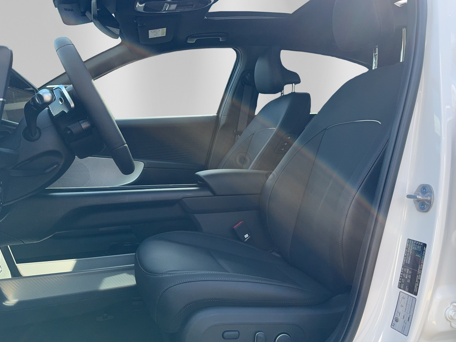 HYUNDAI Ioniq 6 77kWh Launch 2WD-image-11