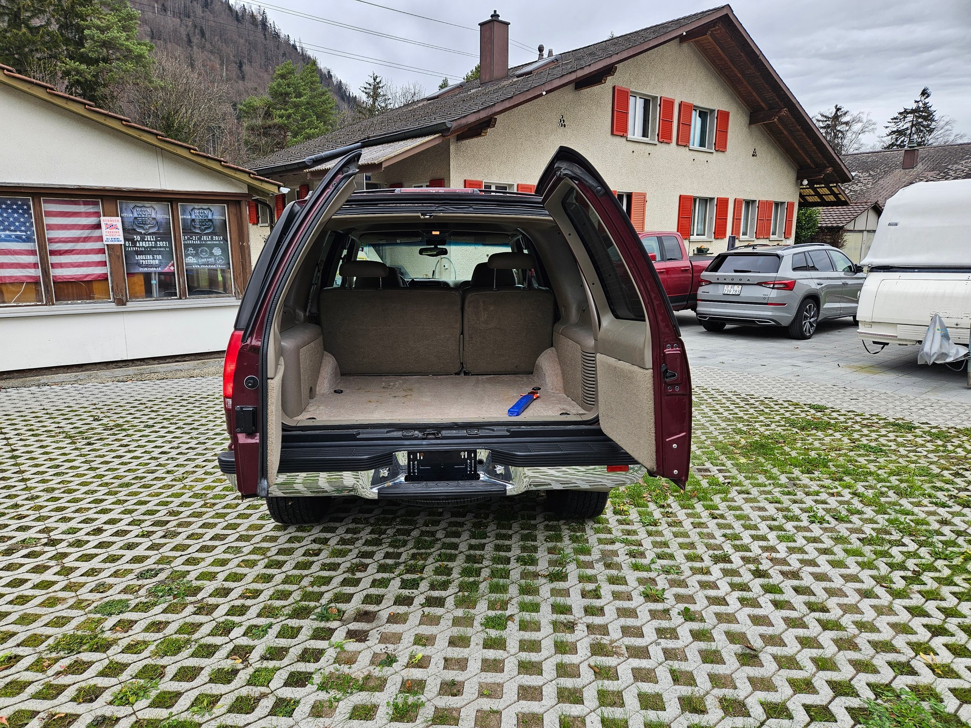 CHEVROLET Tahoe 5.7 Autotrac S-image-3