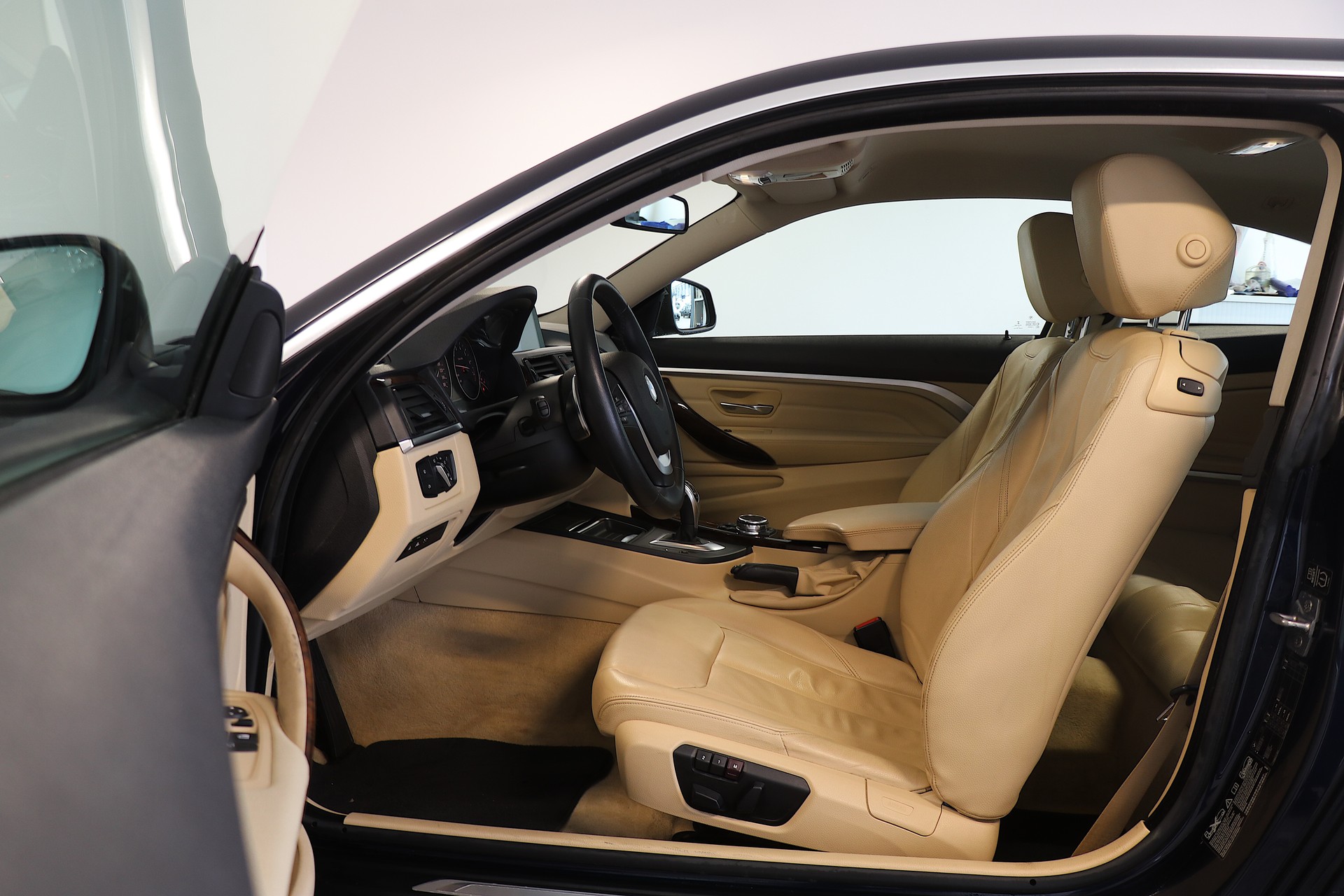 BMW 428i Coupé xDrive Luxury Line Steptronic-image-5